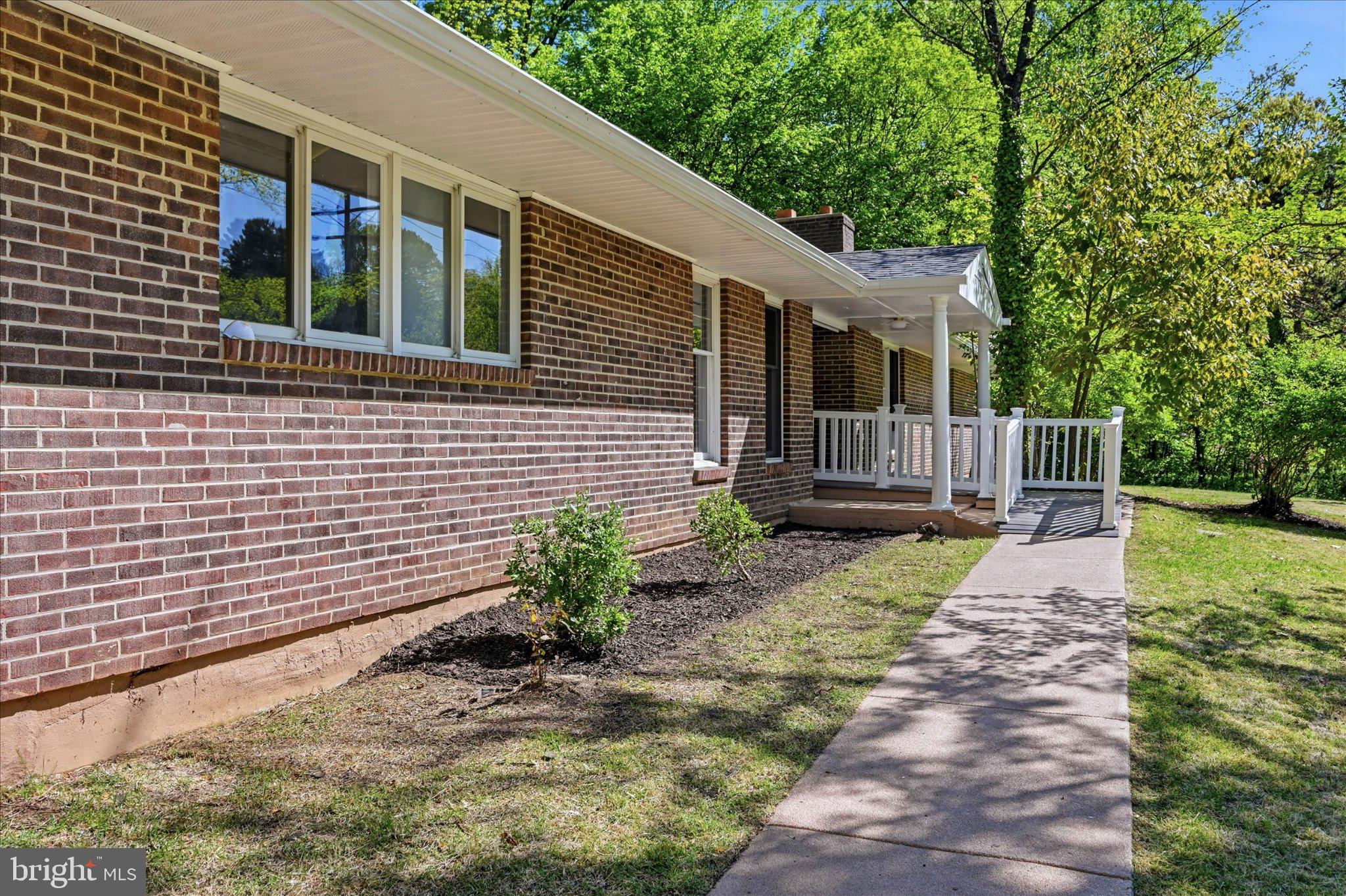 103 BAYNARD BOULEVARD
