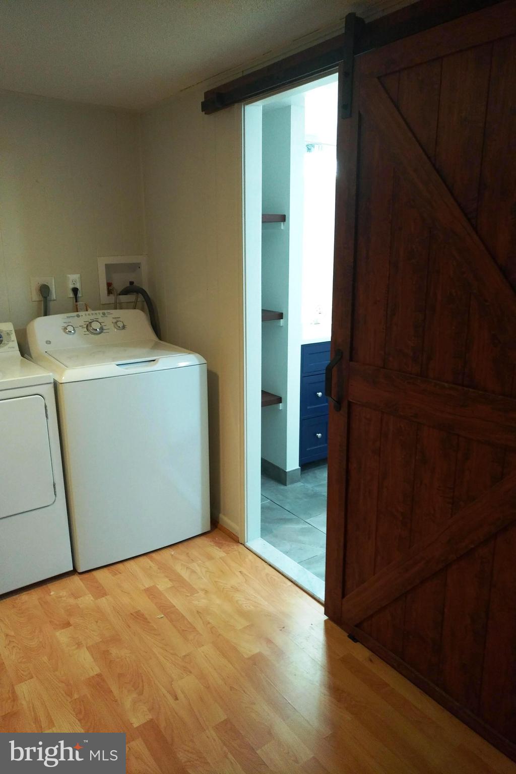 FAIRLINGTON MEWS - Residential Lease