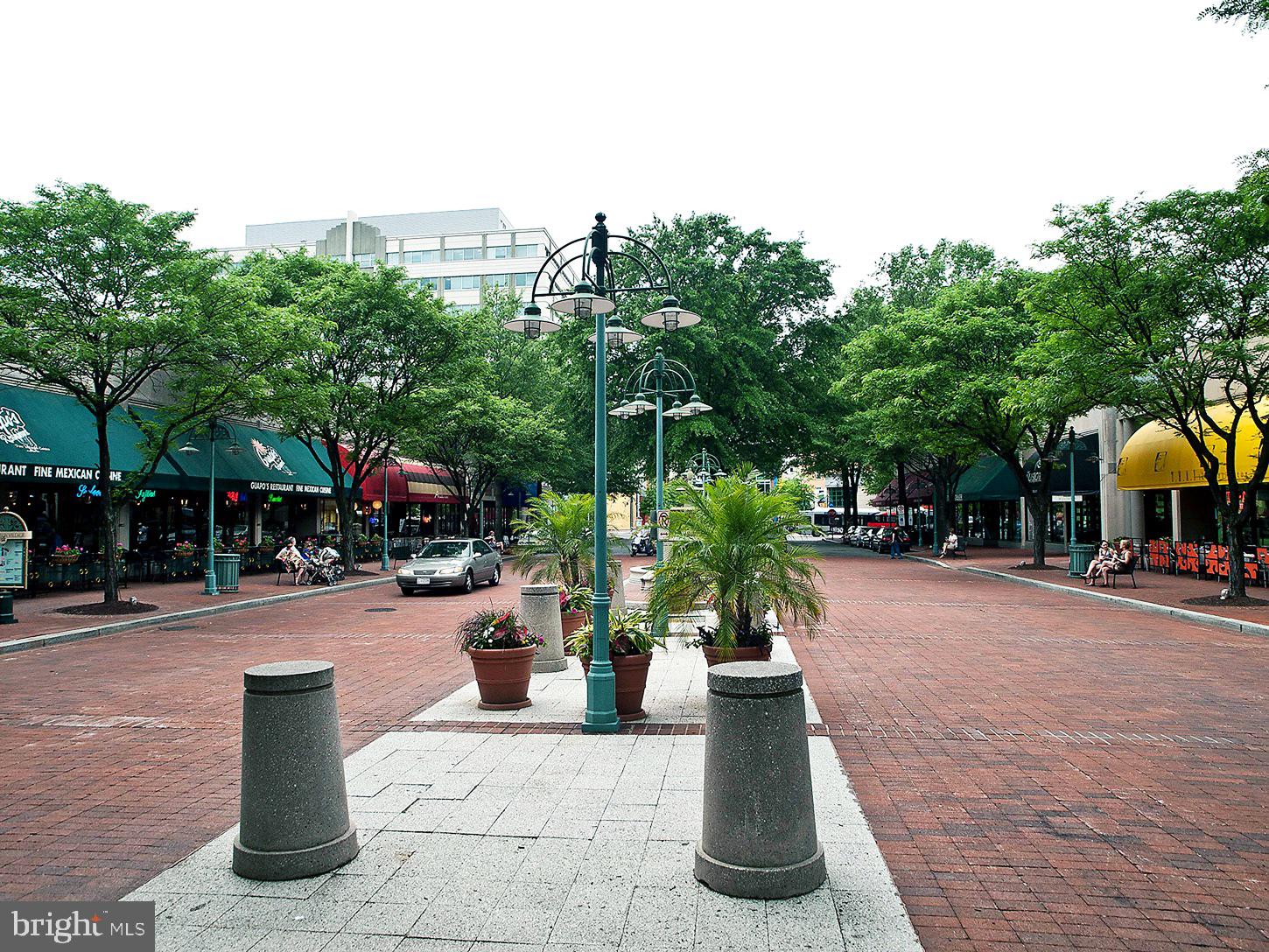 FAIRLINGTON MEWS - Residential Lease