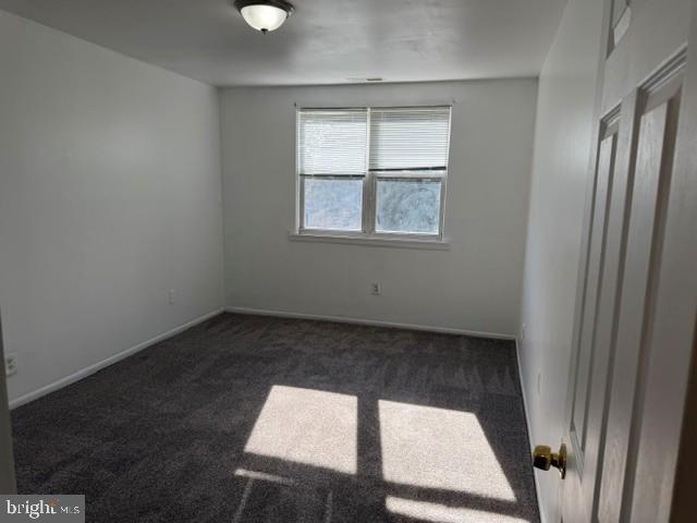 4324 E HOWELL STREET 2ND FL