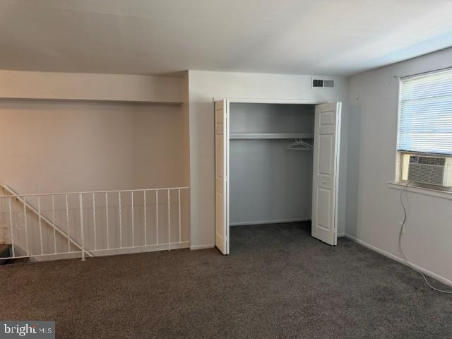 4324 E HOWELL STREET 2ND FL