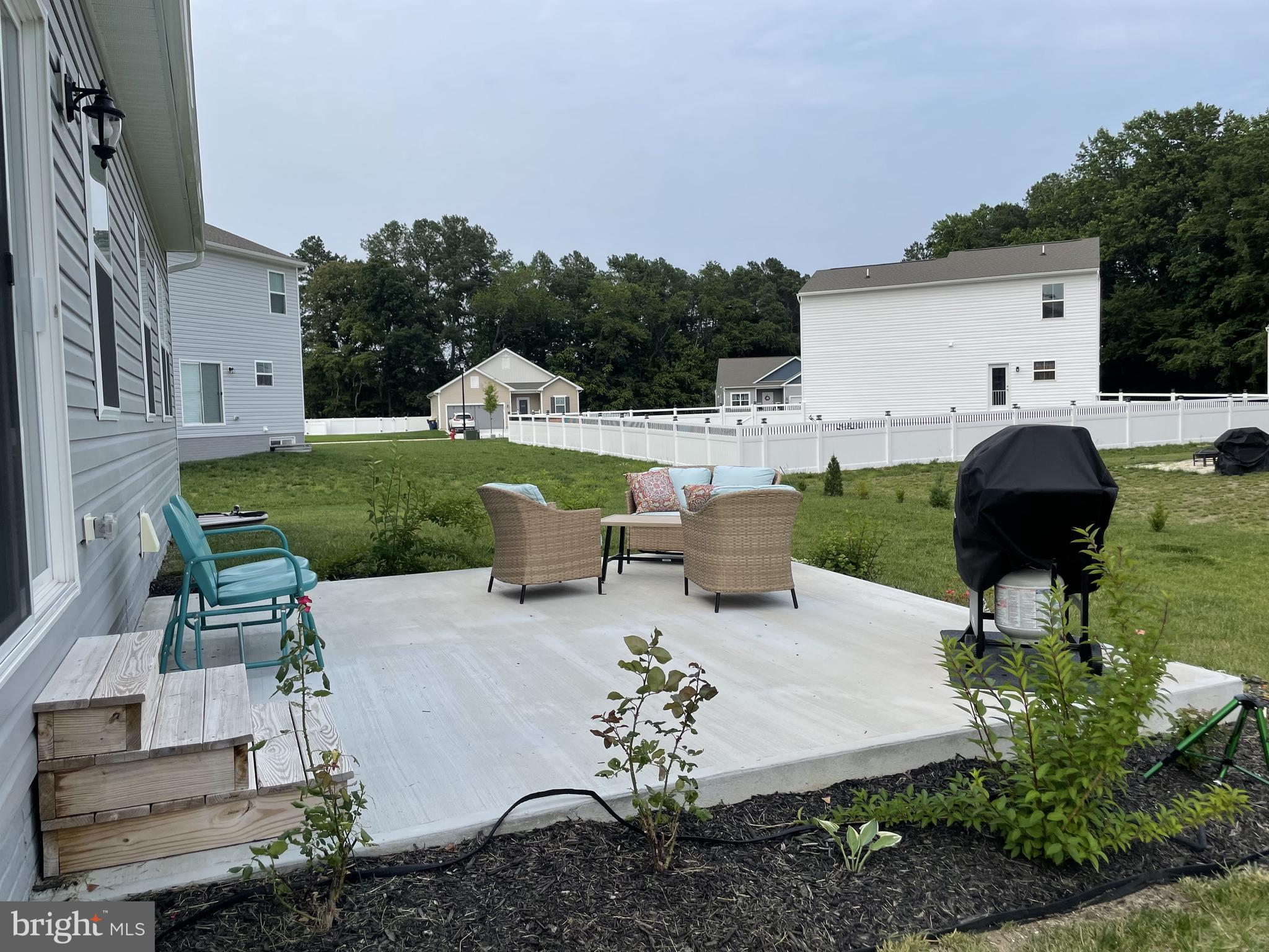 675 PONTOON DRIVE