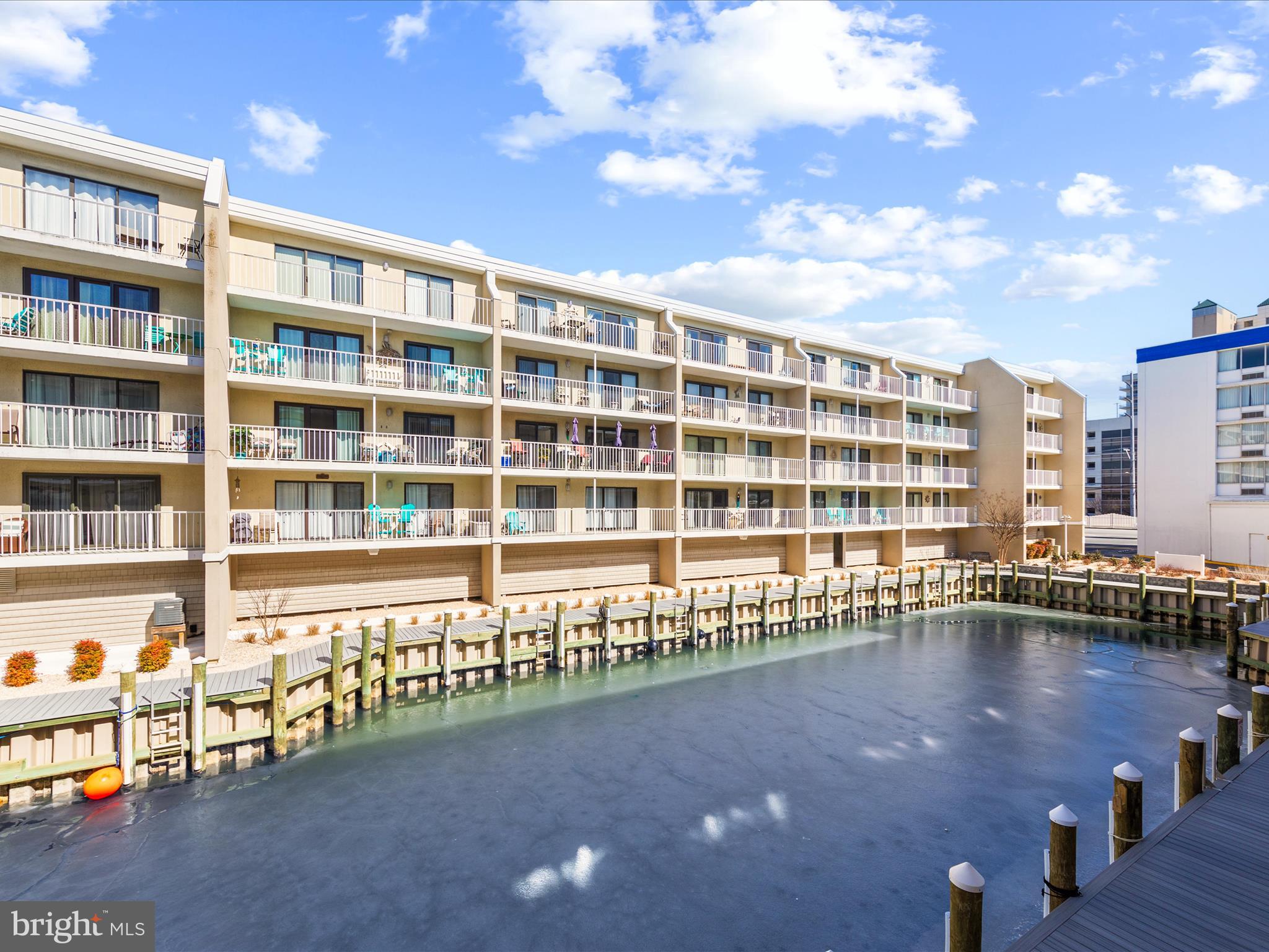 WIGHT BAY - Residential