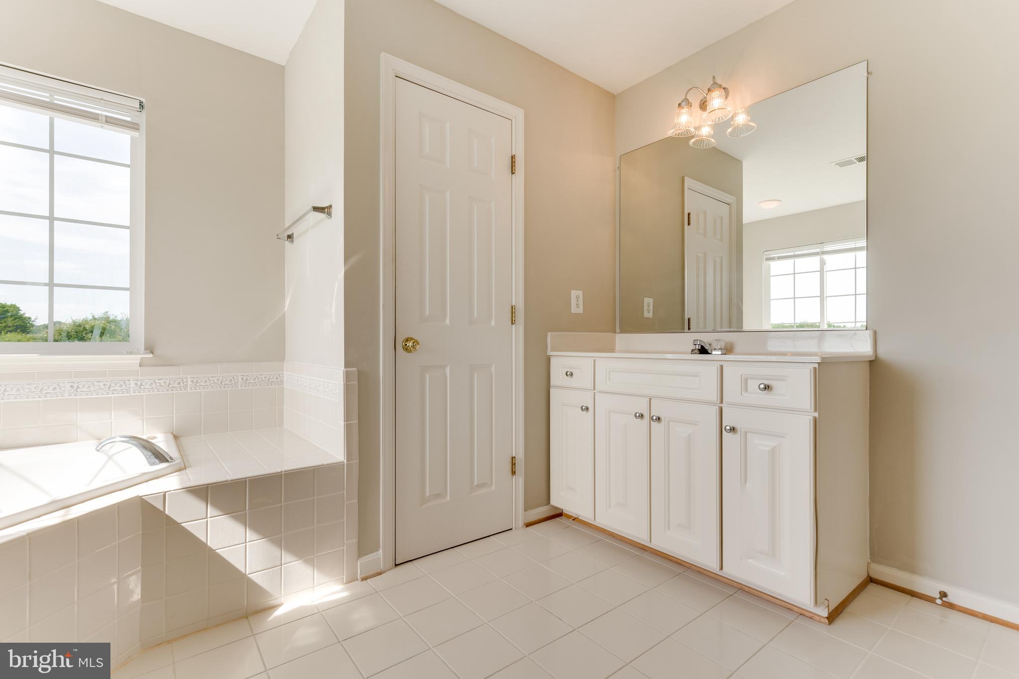 CEDAR BROOKE - Residential