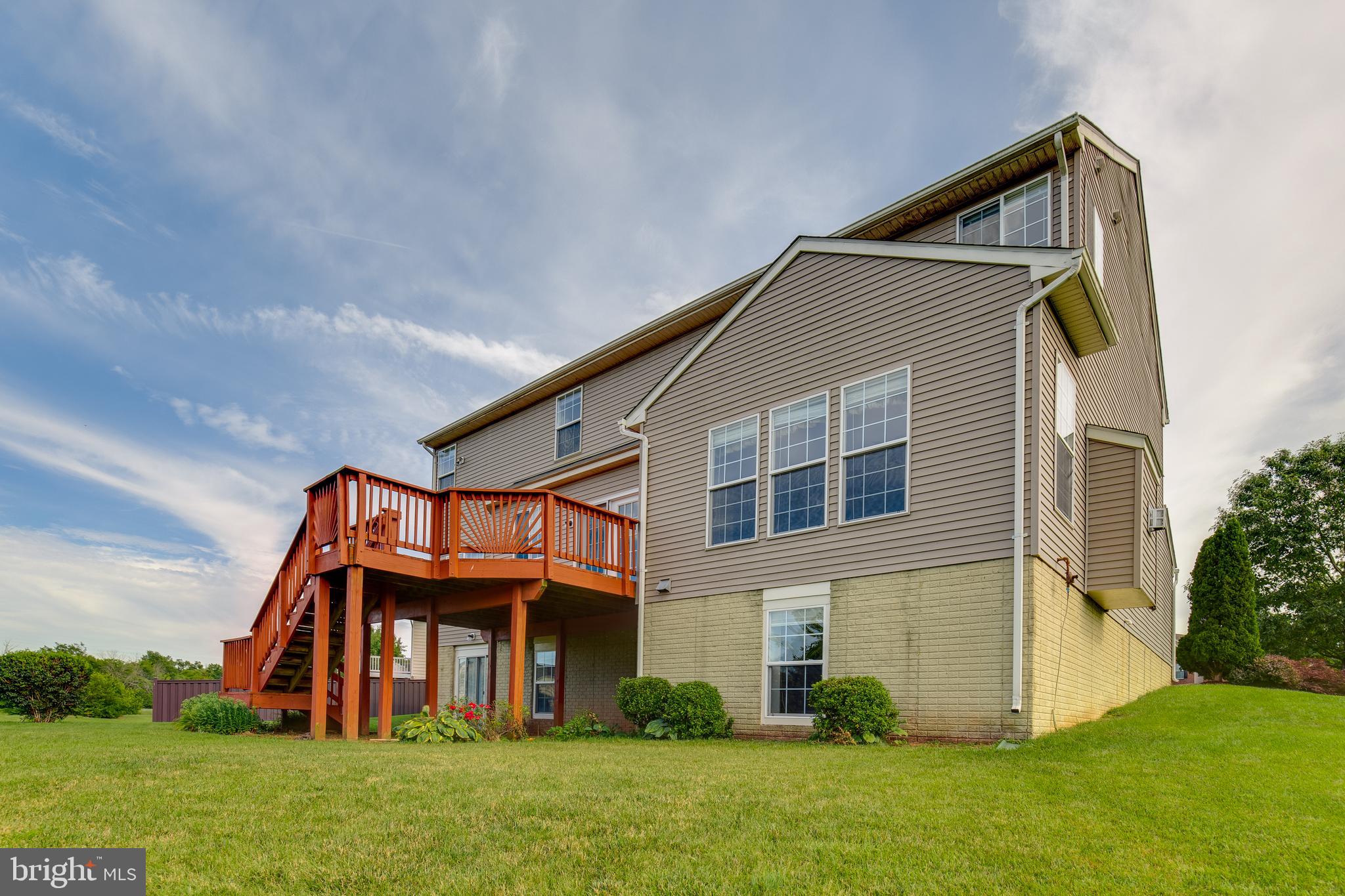 CEDAR BROOKE - Residential