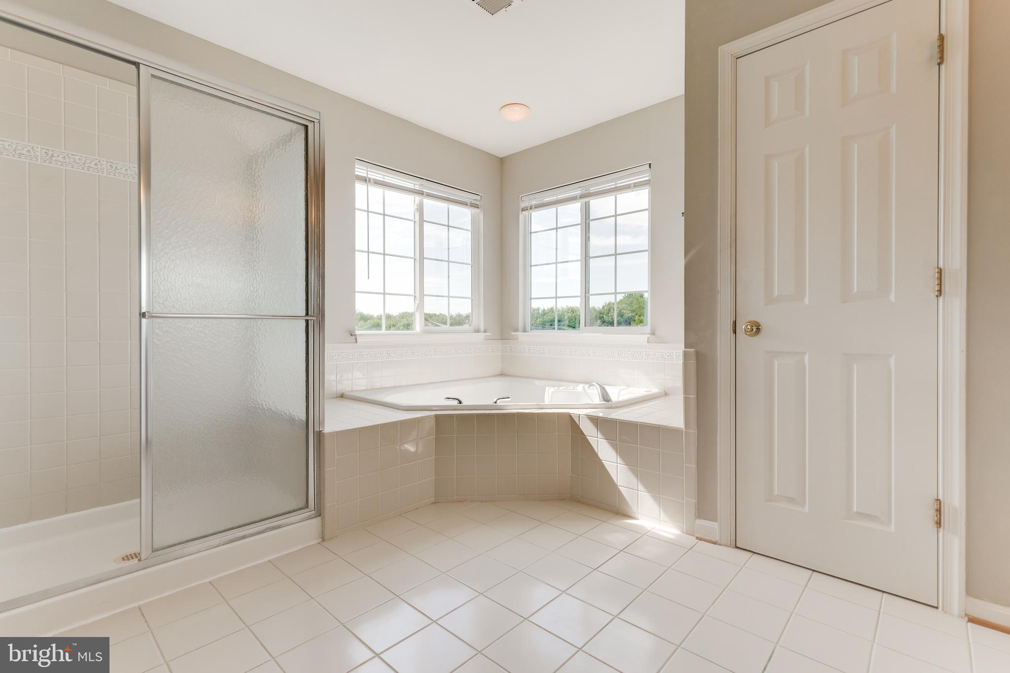 CEDAR BROOKE - Residential