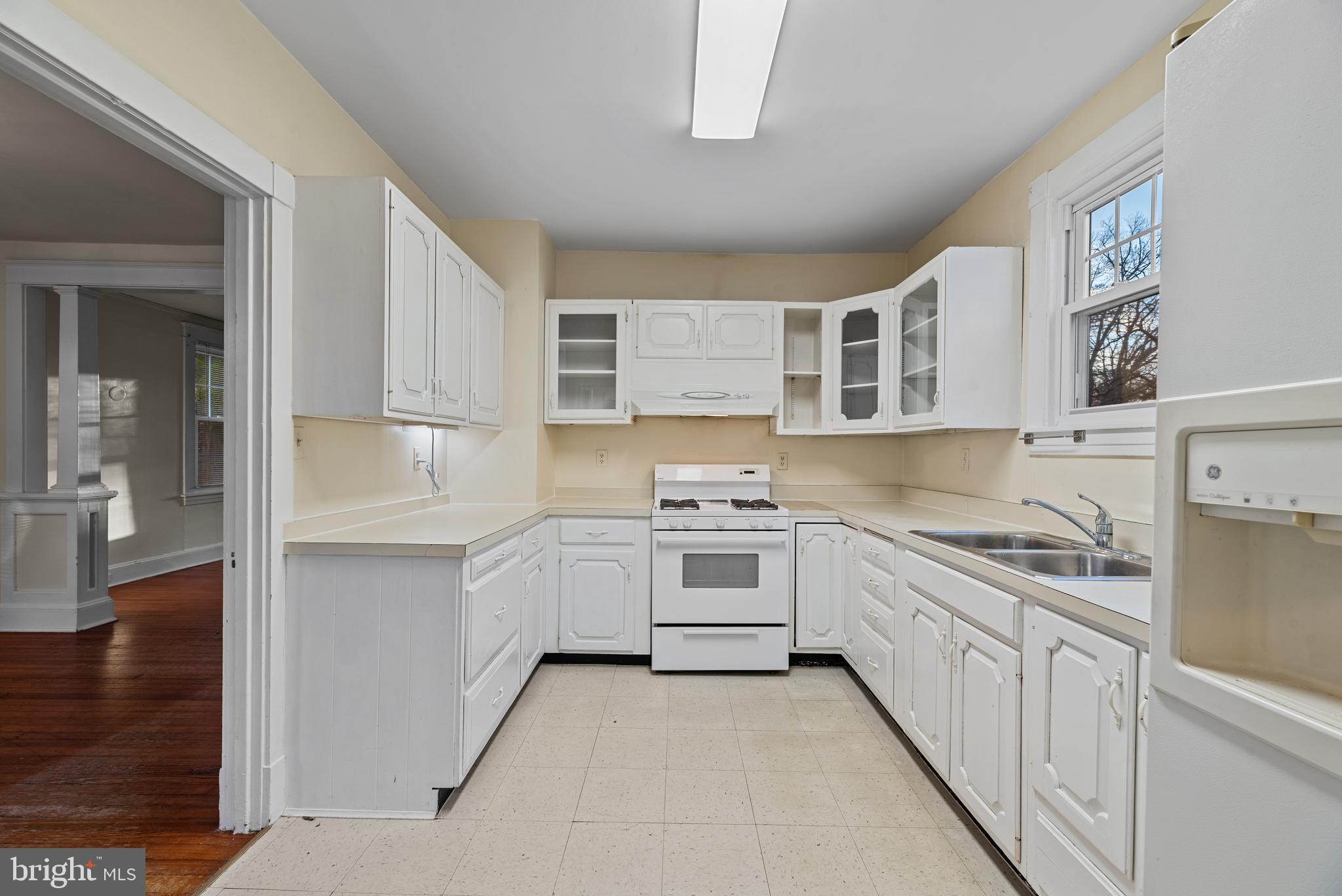 WARDOUR - Residential