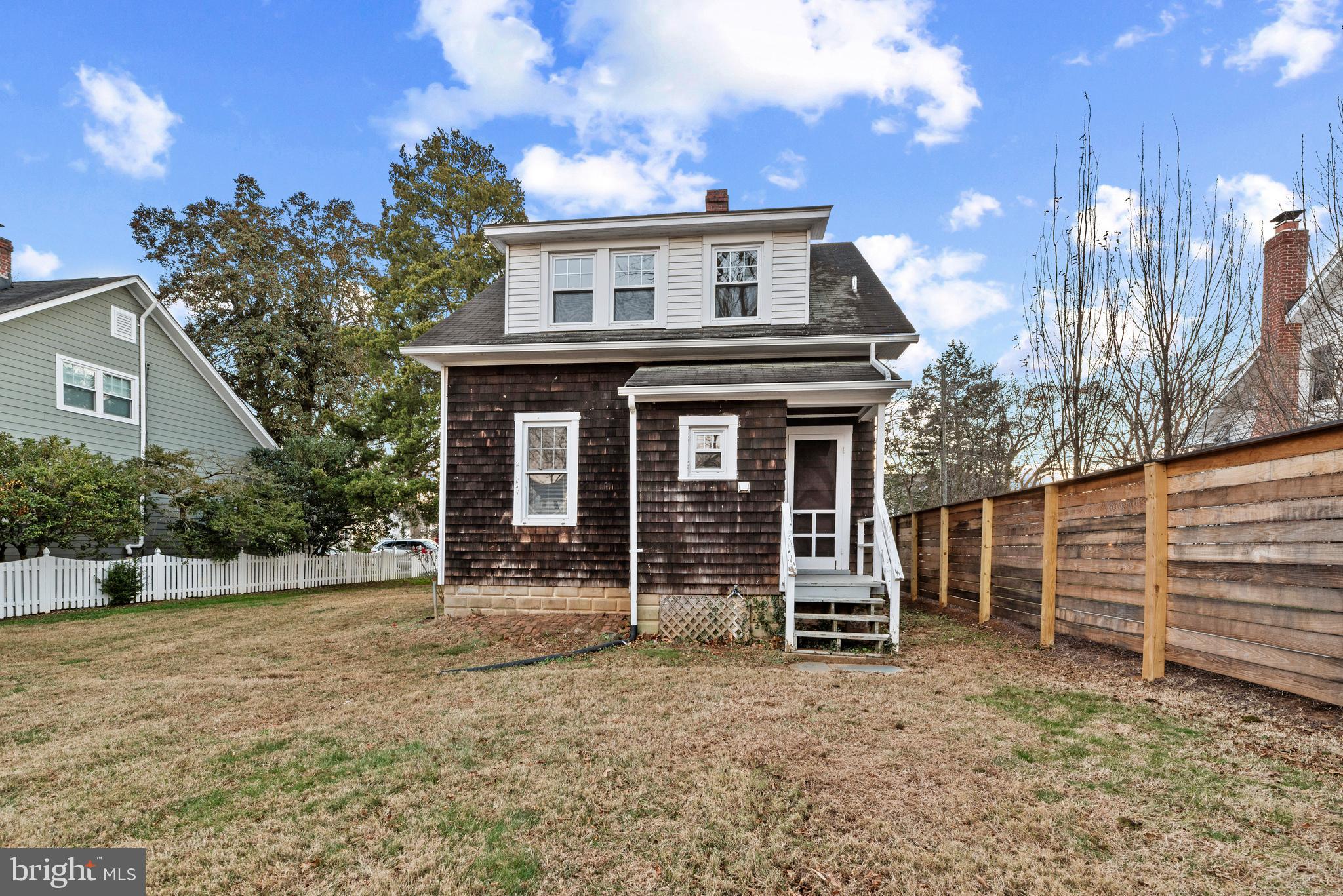 WARDOUR - Residential