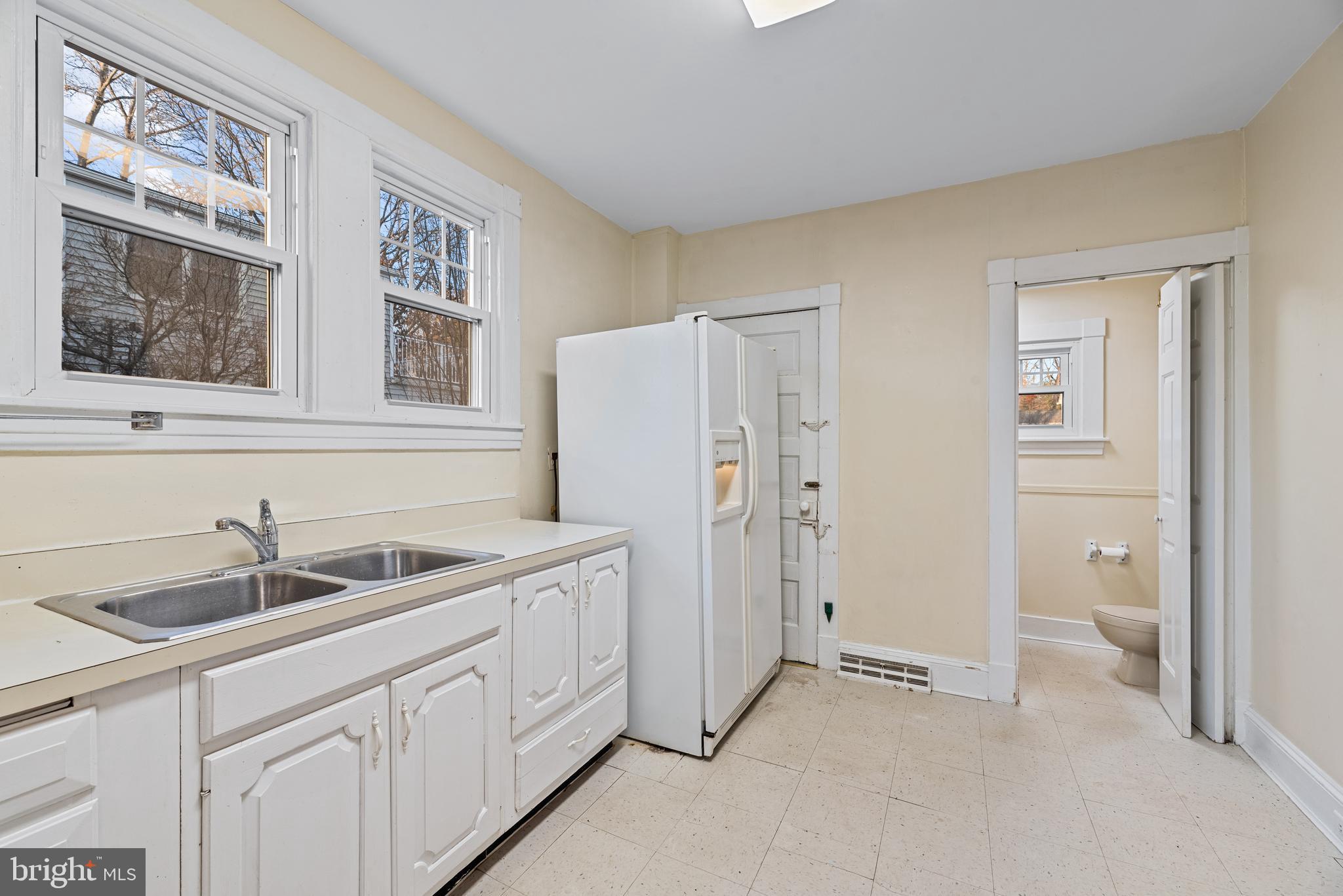 WARDOUR - Residential