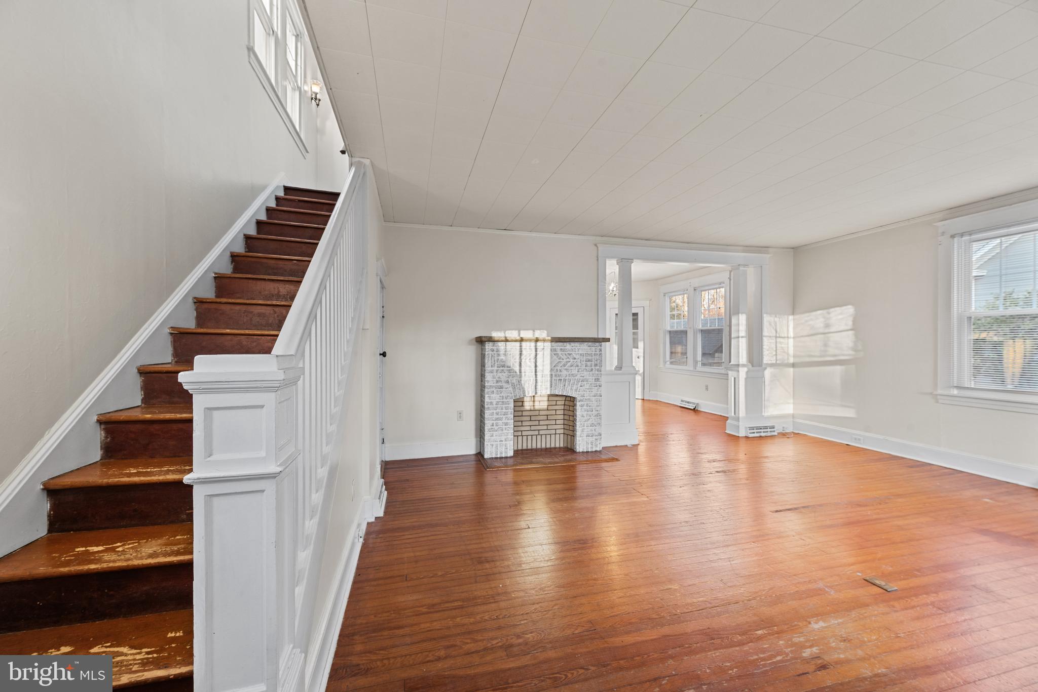 WARDOUR - Residential