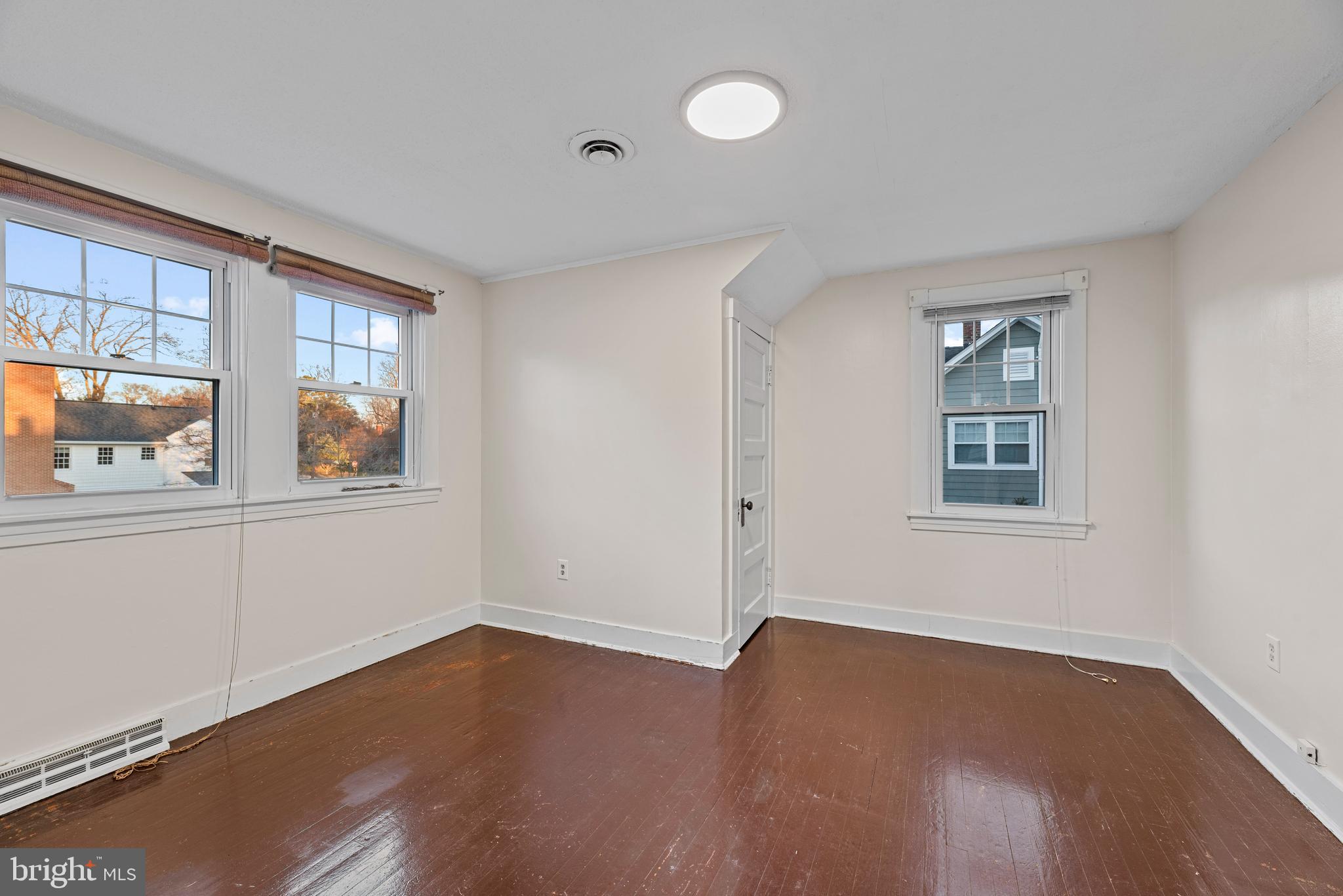 WARDOUR - Residential