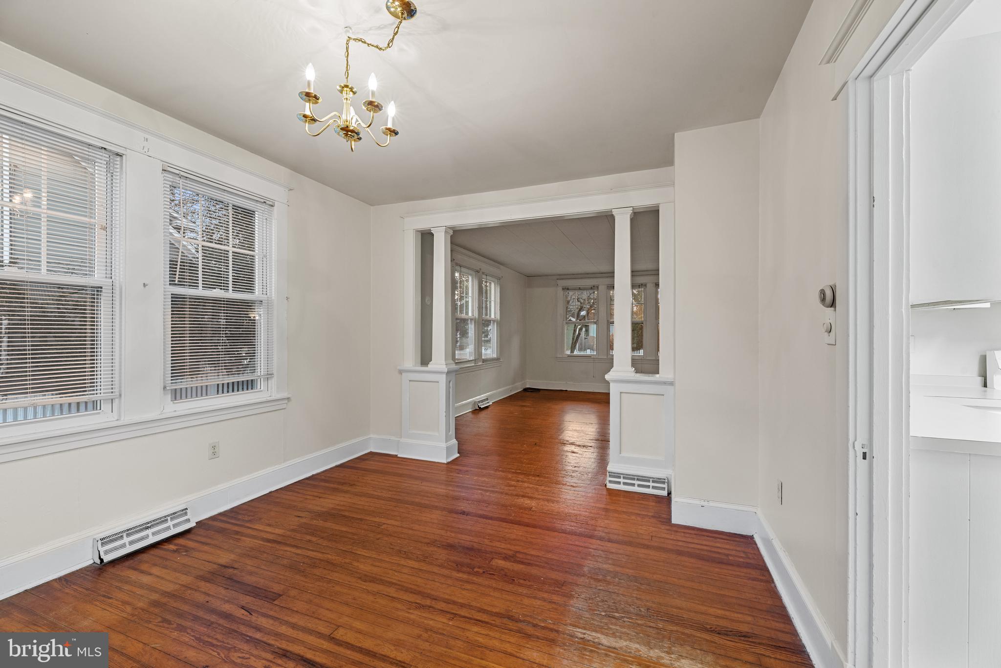 WARDOUR - Residential