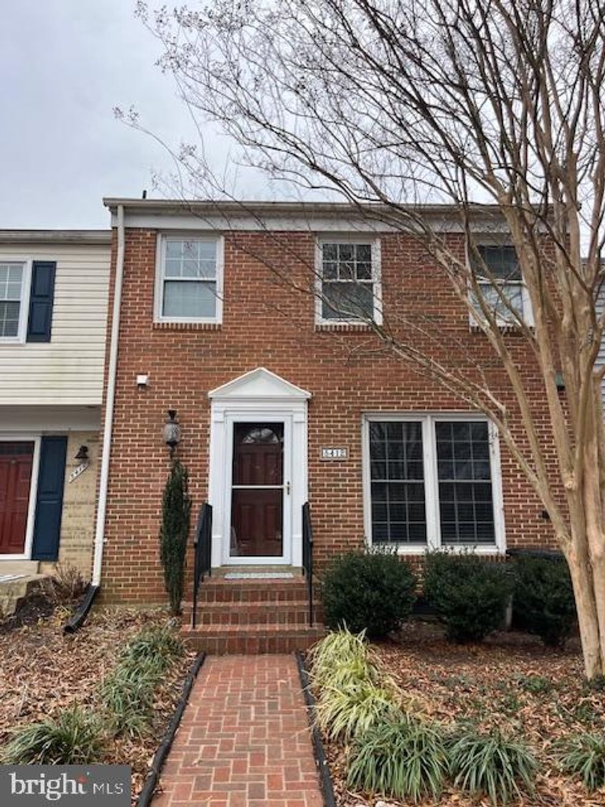 Beautiful lakefront townhouse tucked away on a quiet, no-through-traffic street with stunning views of Lake Braddock. This well-maintained home features an updated kitchen and bathrooms. All three bedrooms are conveniently located on the upper level. The sunken living room features soaring ceilings and large windows that frame beautiful lake views, creating a bright and inviting living space. Step outside to a low-maintenance backyard overlooking the lake. Community amenities include six tot lots, basketball and tennis courts, and access to Lake Braddock for non-motorized boating and catch-and-release fishing. Enjoy a paved, dog-friendly 1.5-mile walking path around the lake in a landscaped, park-like setting. Experience the natural beauty of Lake Braddock year-round in this exceptional lakefront home. Community amenities include six tot lots, basketball and tennis courts, and access to Lake Braddock for non-motorized boating and catch-and-release fishing. Enjoy a paved, dog-friendly 1.5-mile walking path around the lake in a landscaped, park-like setting.Easy access to commuter rail for DC, Arlington, Crystal City and more via VRE and Amtrak.  Nearby trails, lakes, family-friendly parks, and dining and entertainment options.  -------------------------------------------------------------------------------------------------------------------------------------------- All Richey Property Management residents must enroll in and purchase a Resident Benefits Package which includes liability insurance, credit building to help boost the resident’s credit score with timely rent payments, up to $1M Identity Theft Protection, HVAC air filter delivery (for applicable properties), move-in concierge service making utility connection and home service setup a breeze during your move-in, our best-in-class resident rewards program, and much more! More details and options provided upon application.