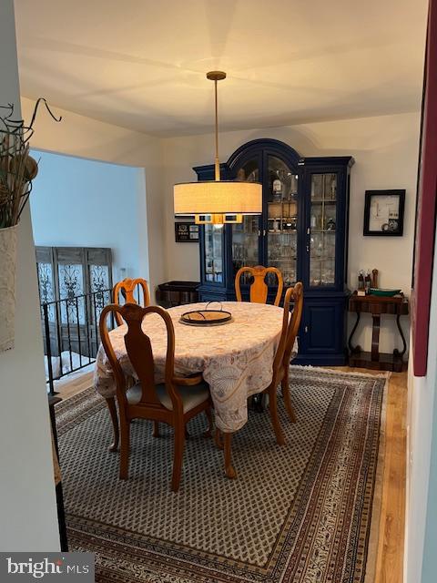 LAKE BRADDOCK - Residential Lease