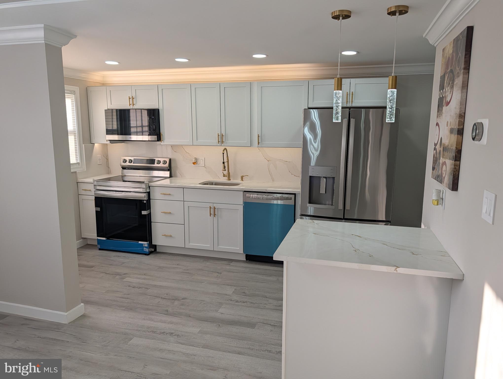 ASHLAR HILL - Residential