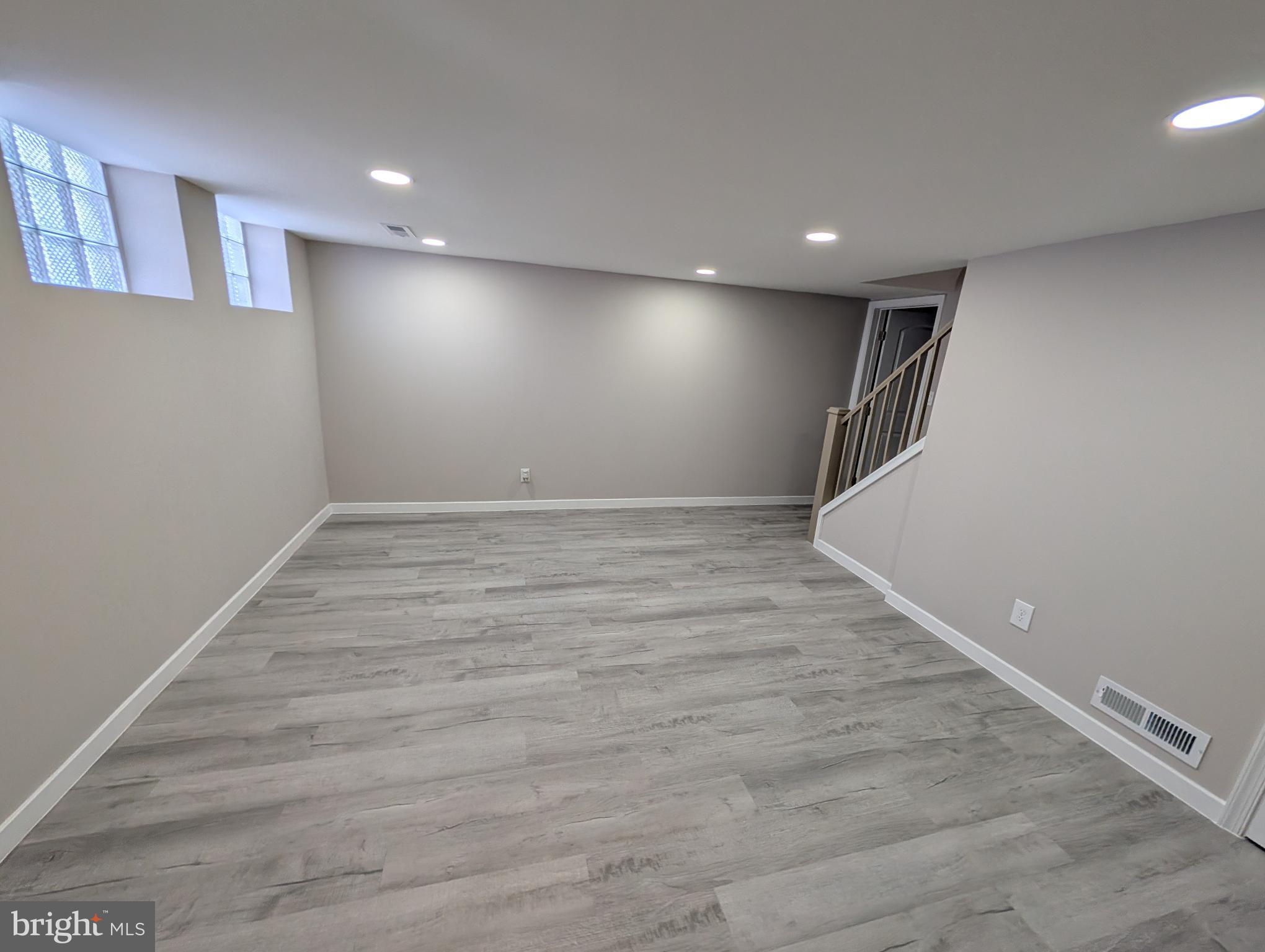 ASHLAR HILL - Residential