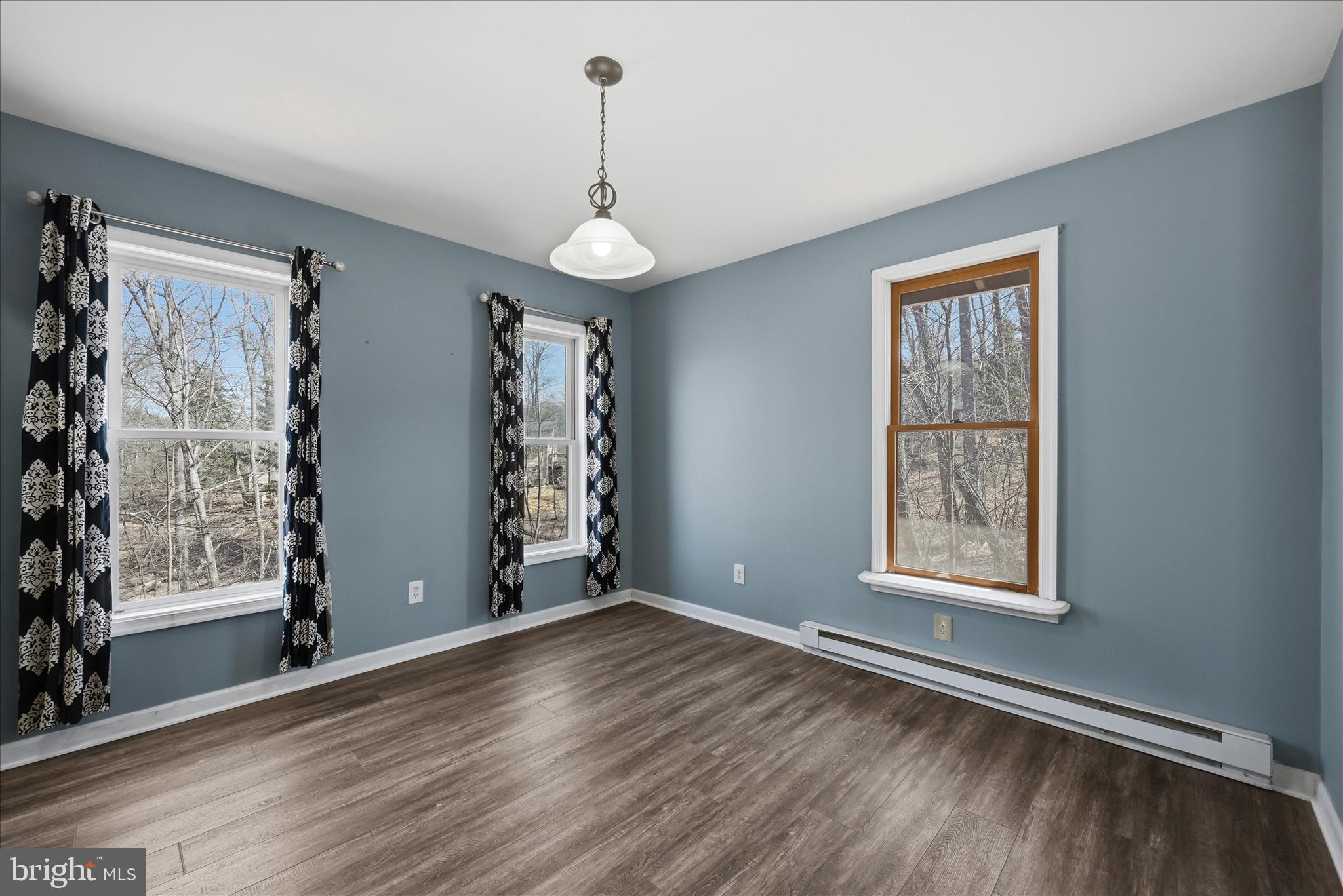 GLENWOOD FOREST - Residential