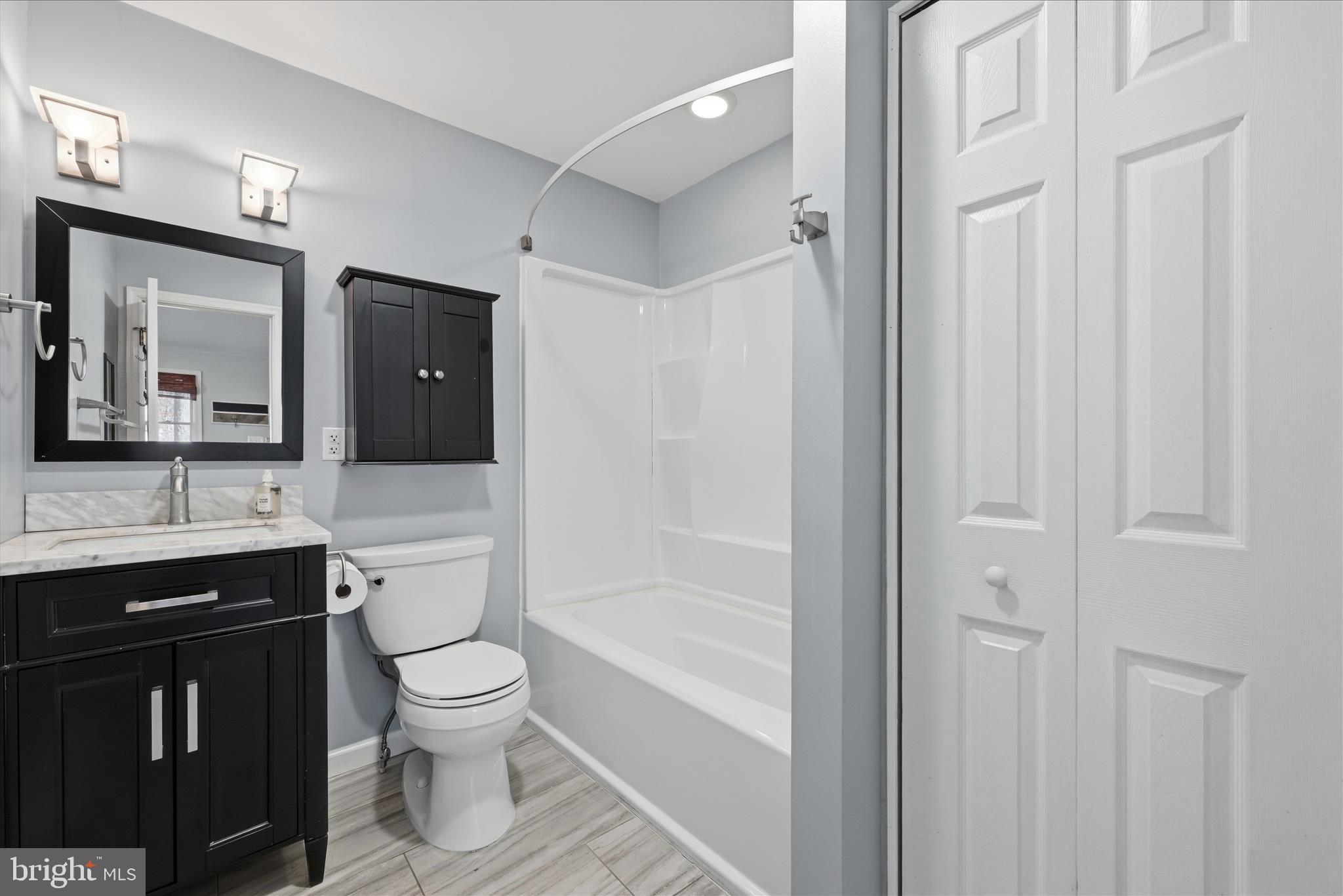 GLENWOOD FOREST - Residential