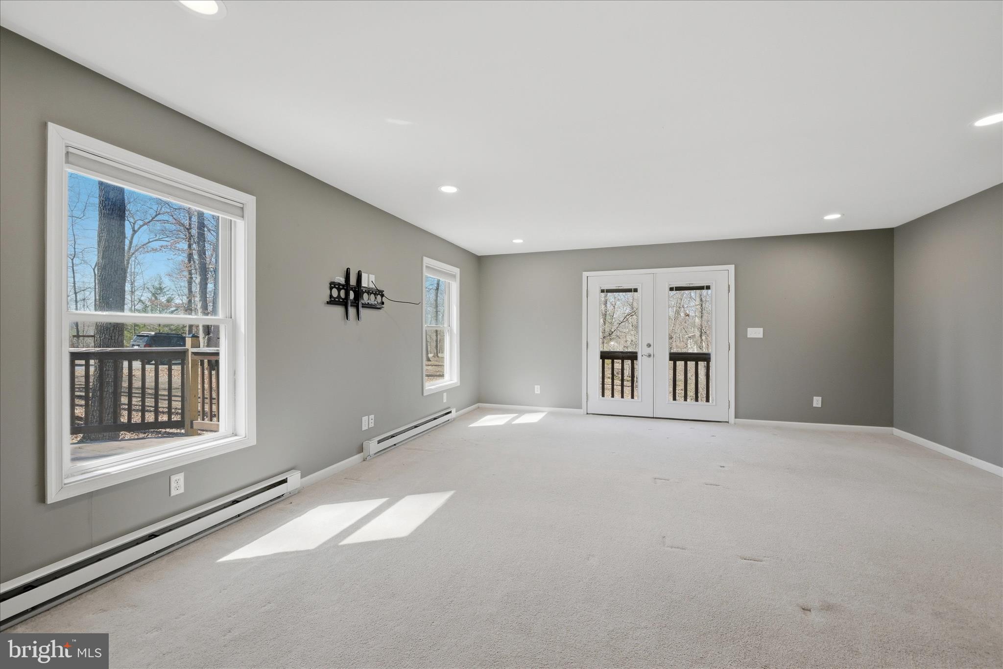 GLENWOOD FOREST - Residential