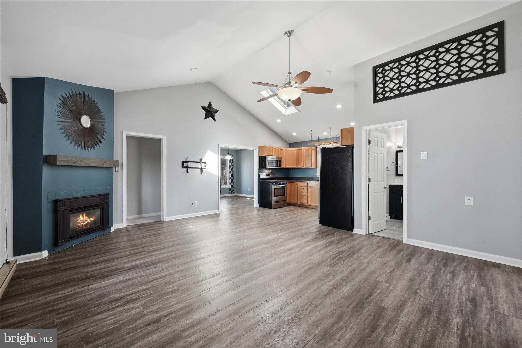 GLENWOOD FOREST - Residential