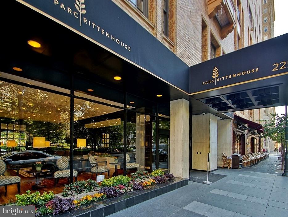 RITTENHOUSE SQUARE - Residential