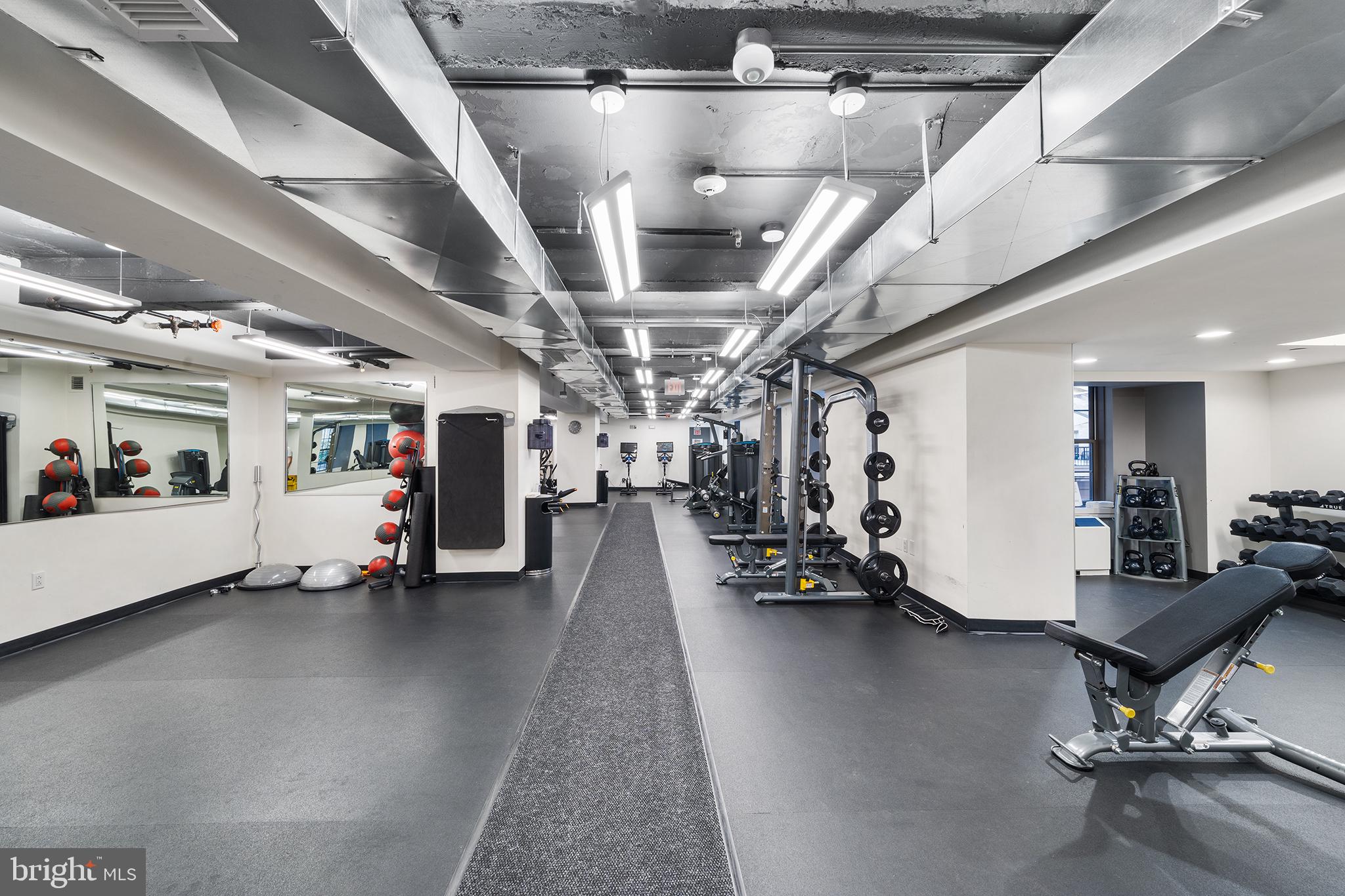 RITTENHOUSE SQUARE - Residential