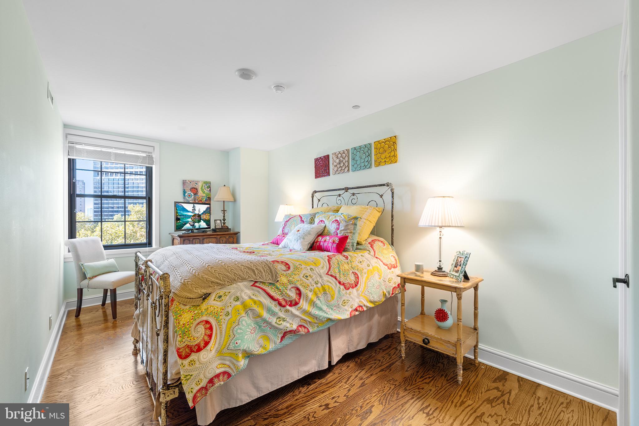 RITTENHOUSE SQUARE - Residential