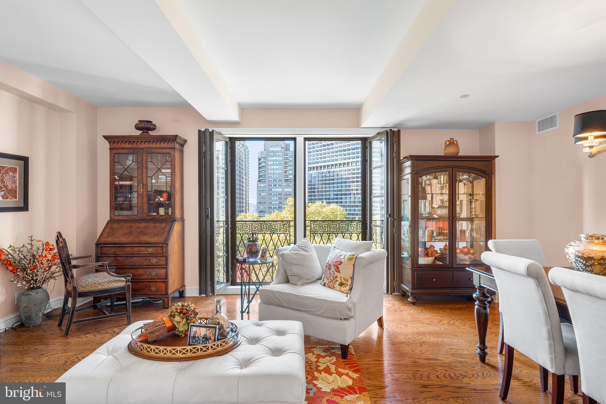 RITTENHOUSE SQUARE - Residential