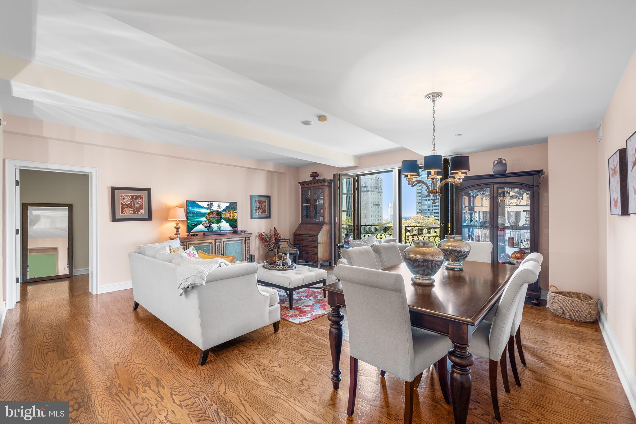 RITTENHOUSE SQUARE - Residential