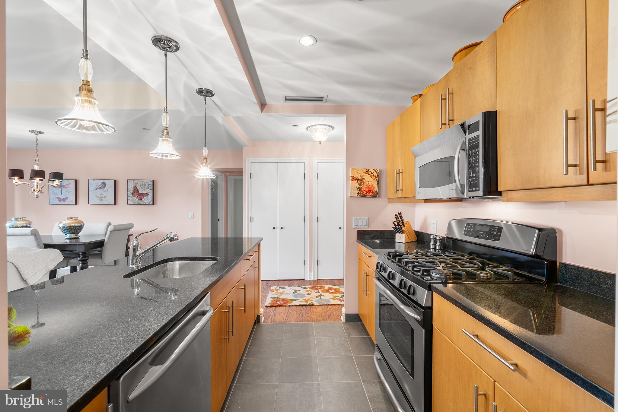 RITTENHOUSE SQUARE - Residential