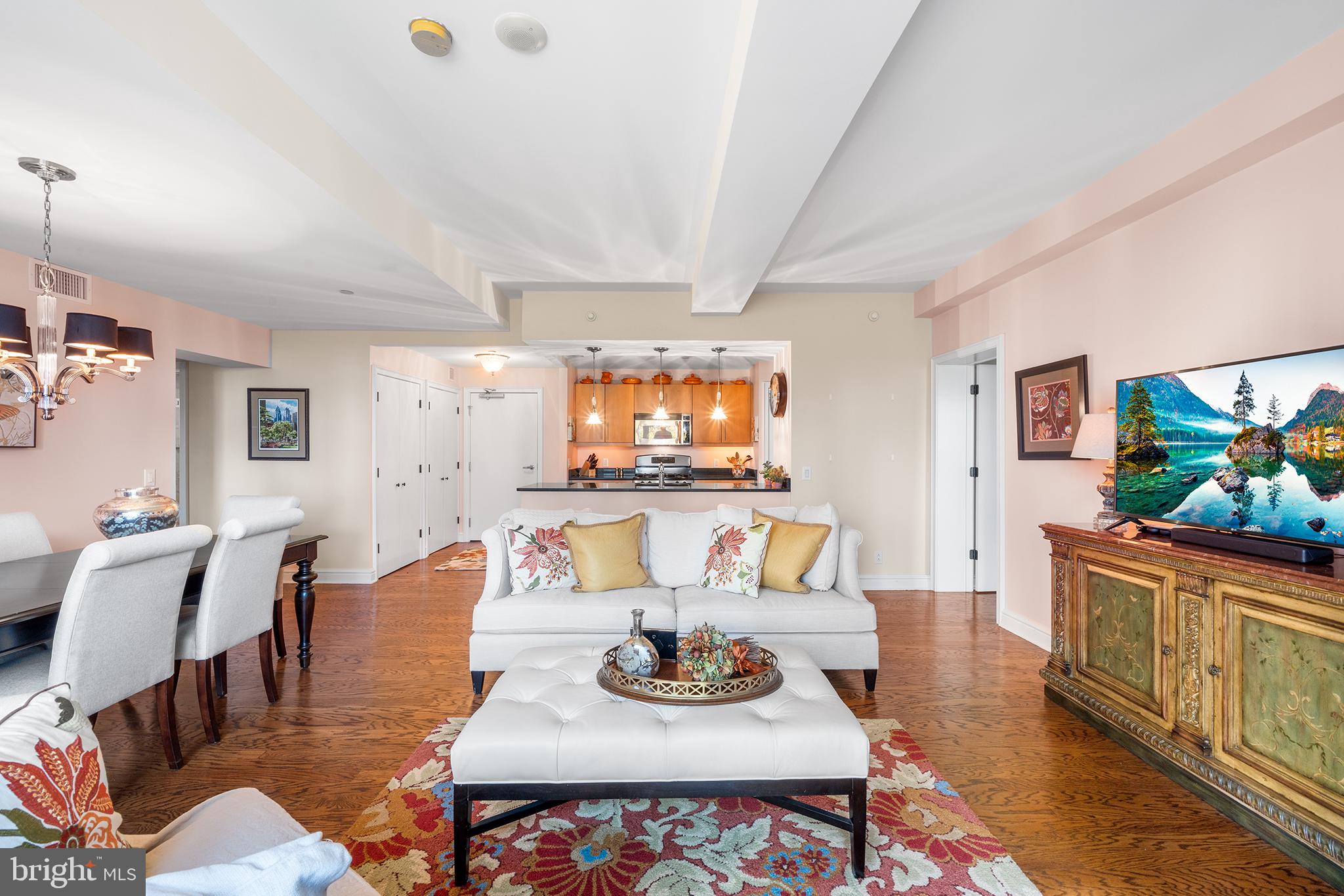 RITTENHOUSE SQUARE - Residential