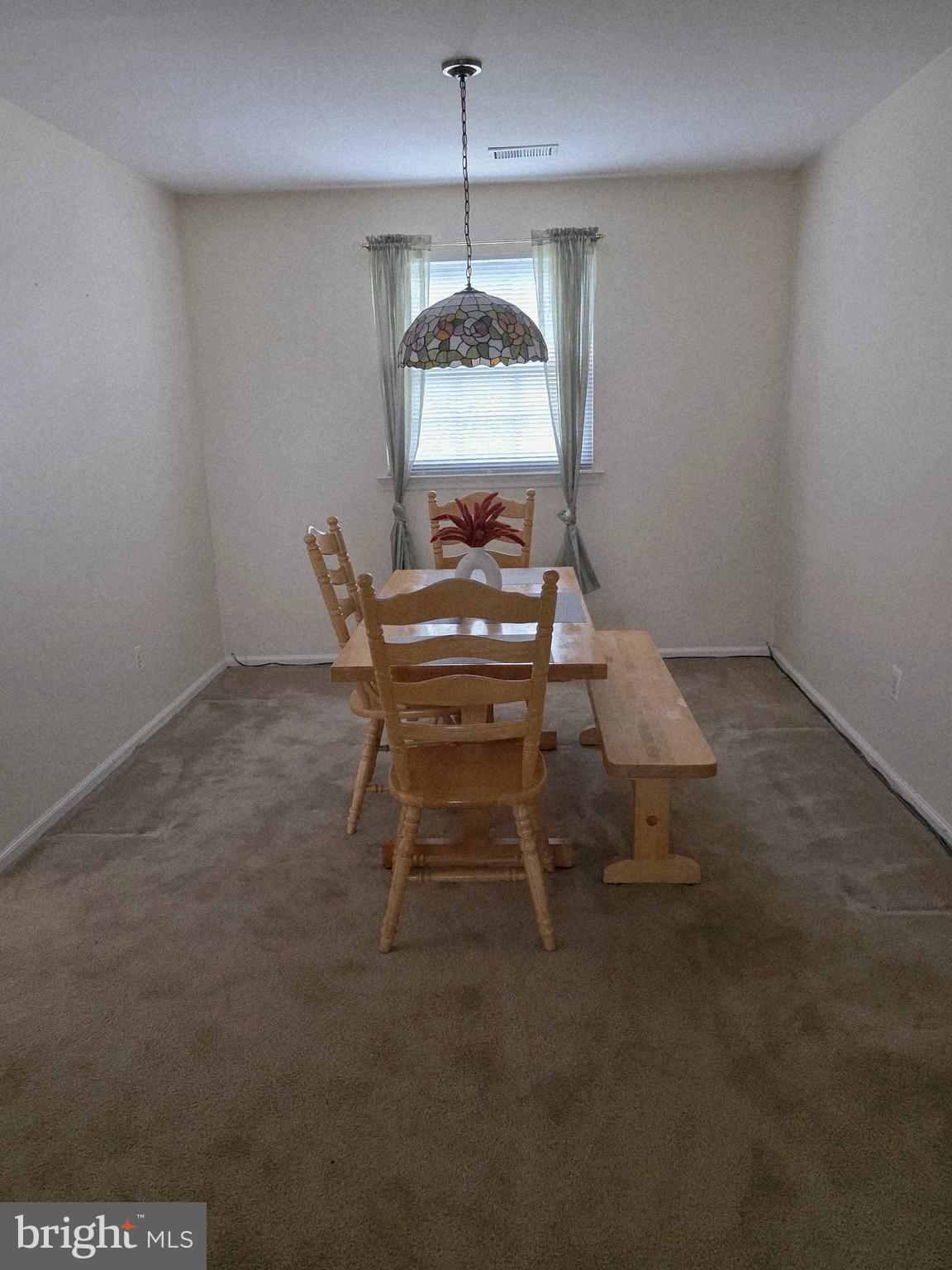 3118 VICTORIA COURT