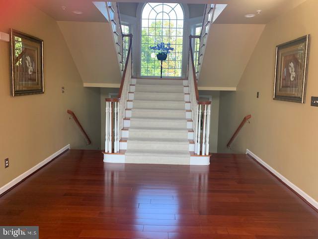 WARNER MEADOWS - Residential