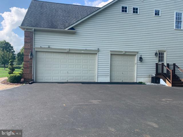 WARNER MEADOWS - Residential