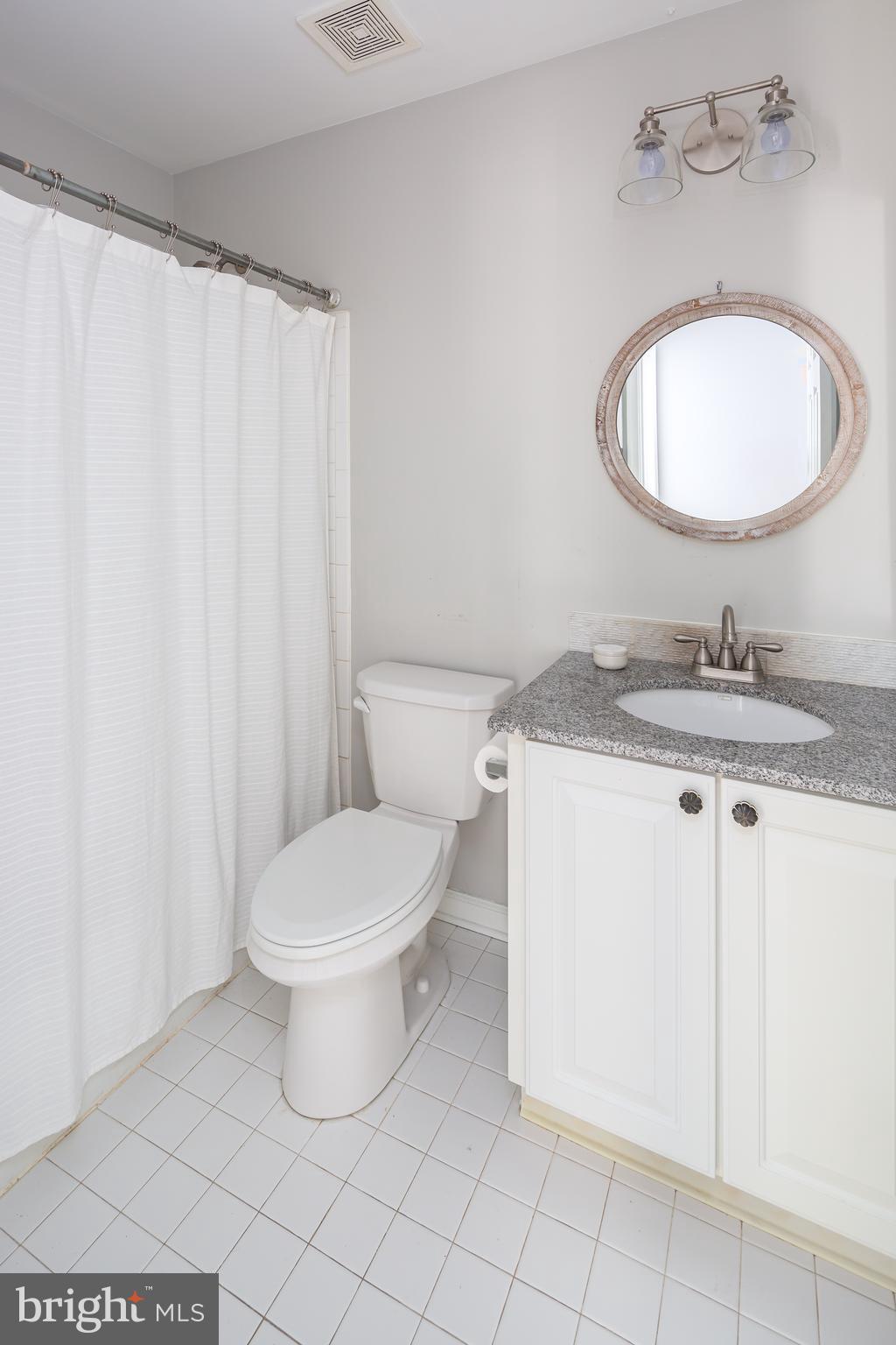 WILLIAMSBURG - Residential