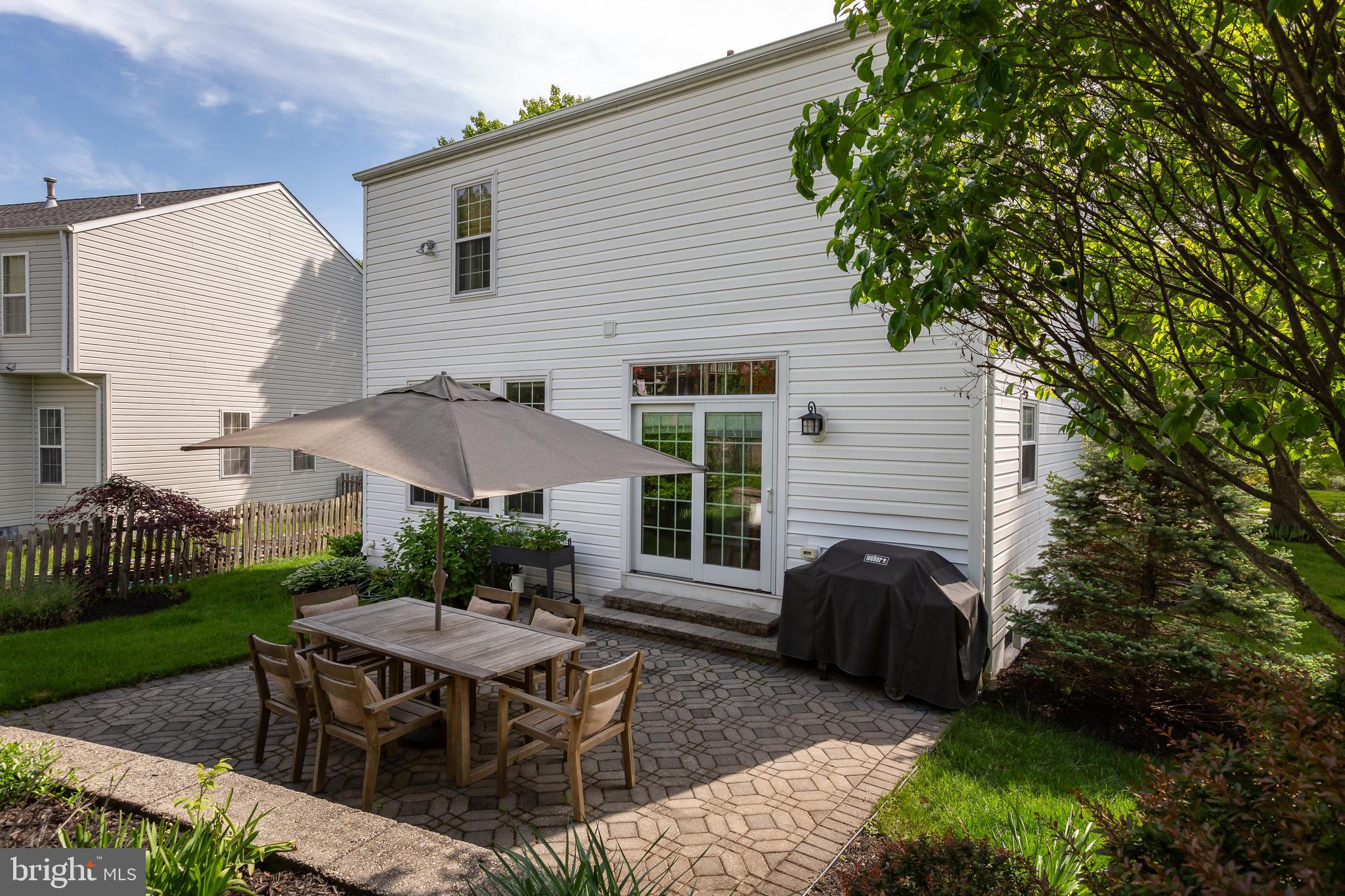WILLIAMSBURG - Residential