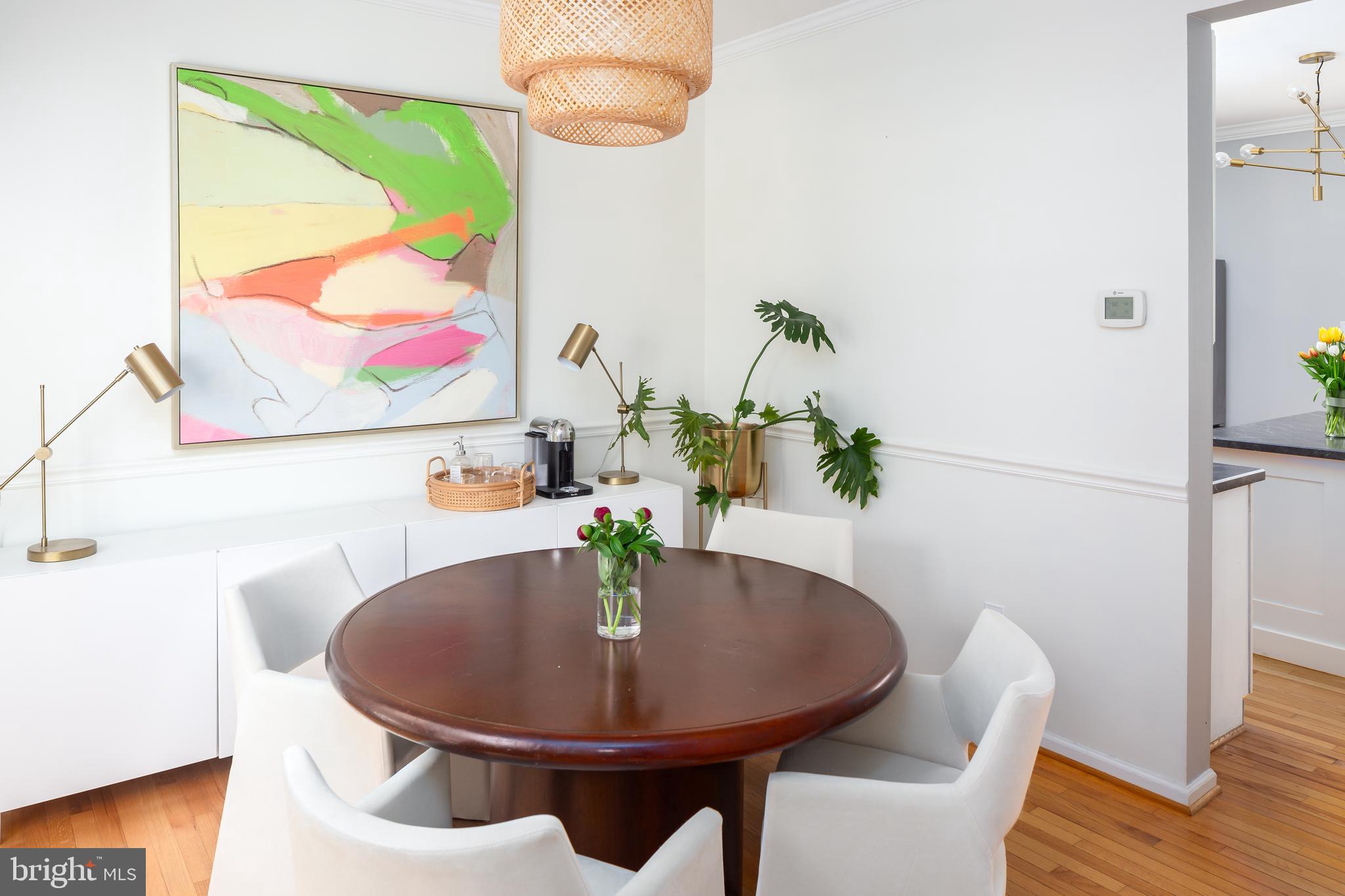 WILLIAMSBURG - Residential