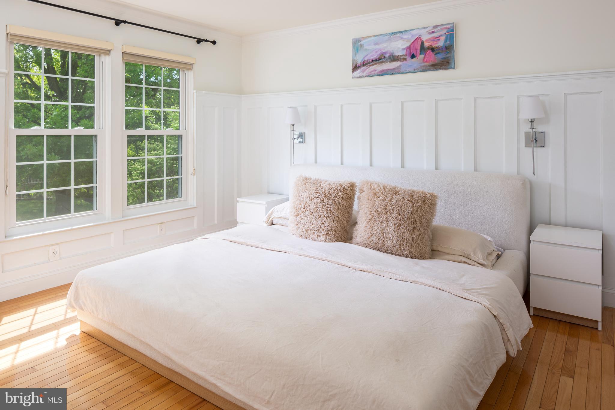 WILLIAMSBURG - Residential