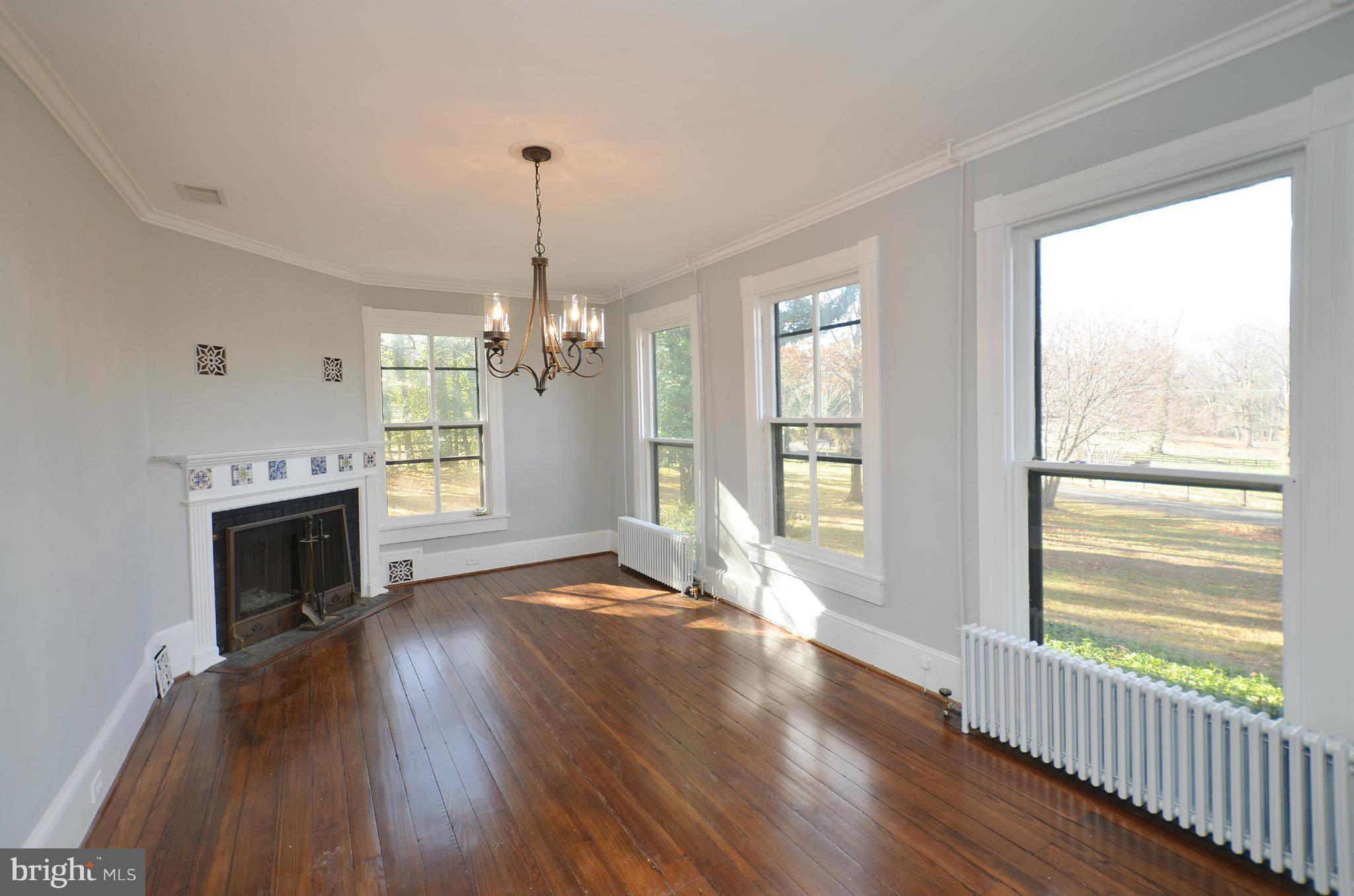 PAEONIAN SPRINGS - Residential Lease