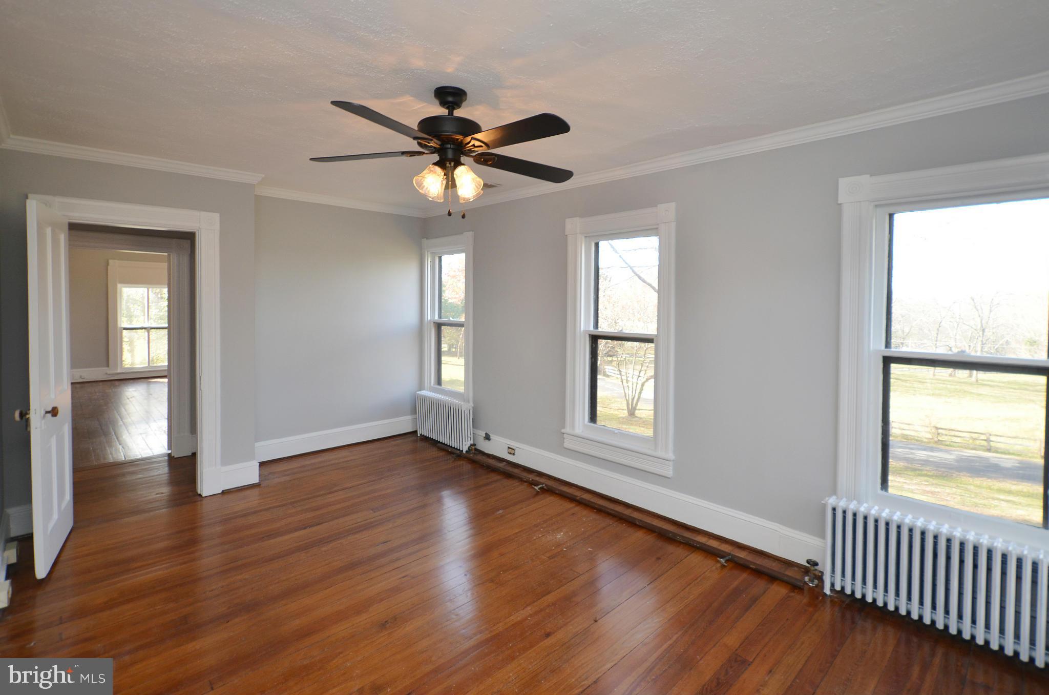 PAEONIAN SPRINGS - Residential Lease