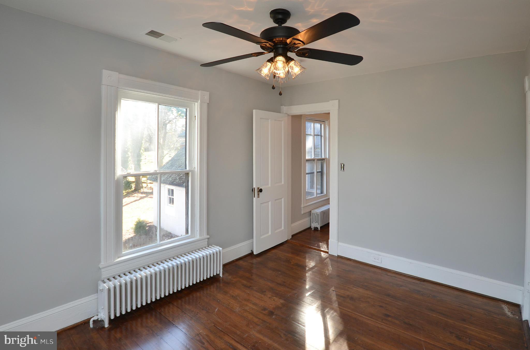 PAEONIAN SPRINGS - Residential Lease