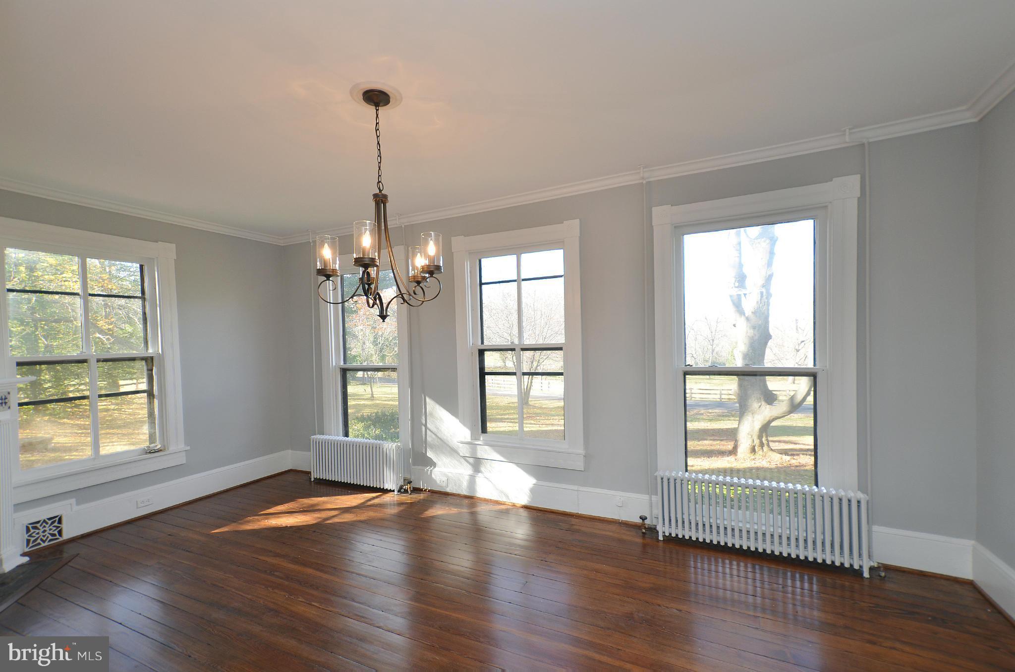 PAEONIAN SPRINGS - Residential Lease