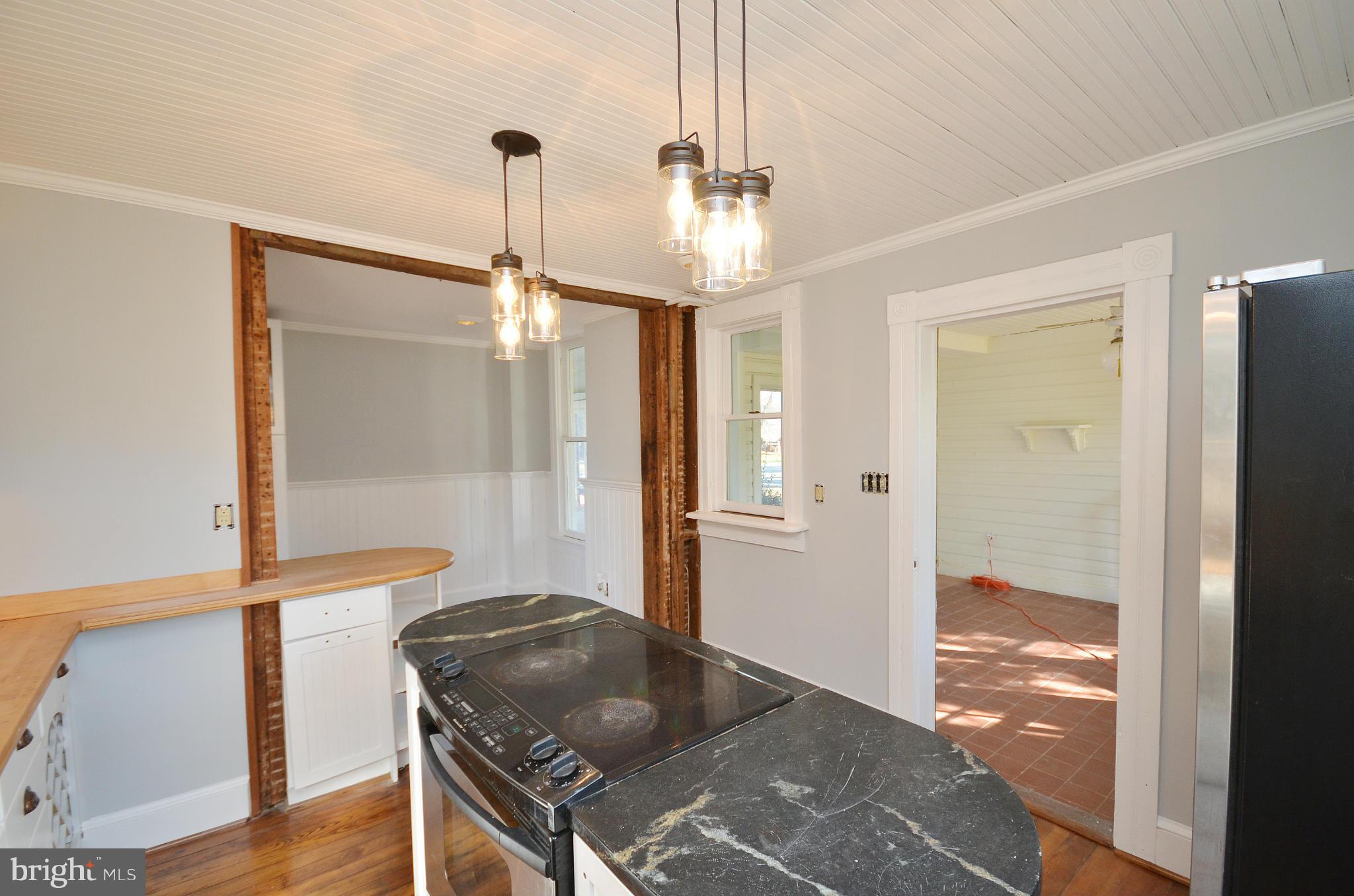 PAEONIAN SPRINGS - Residential Lease