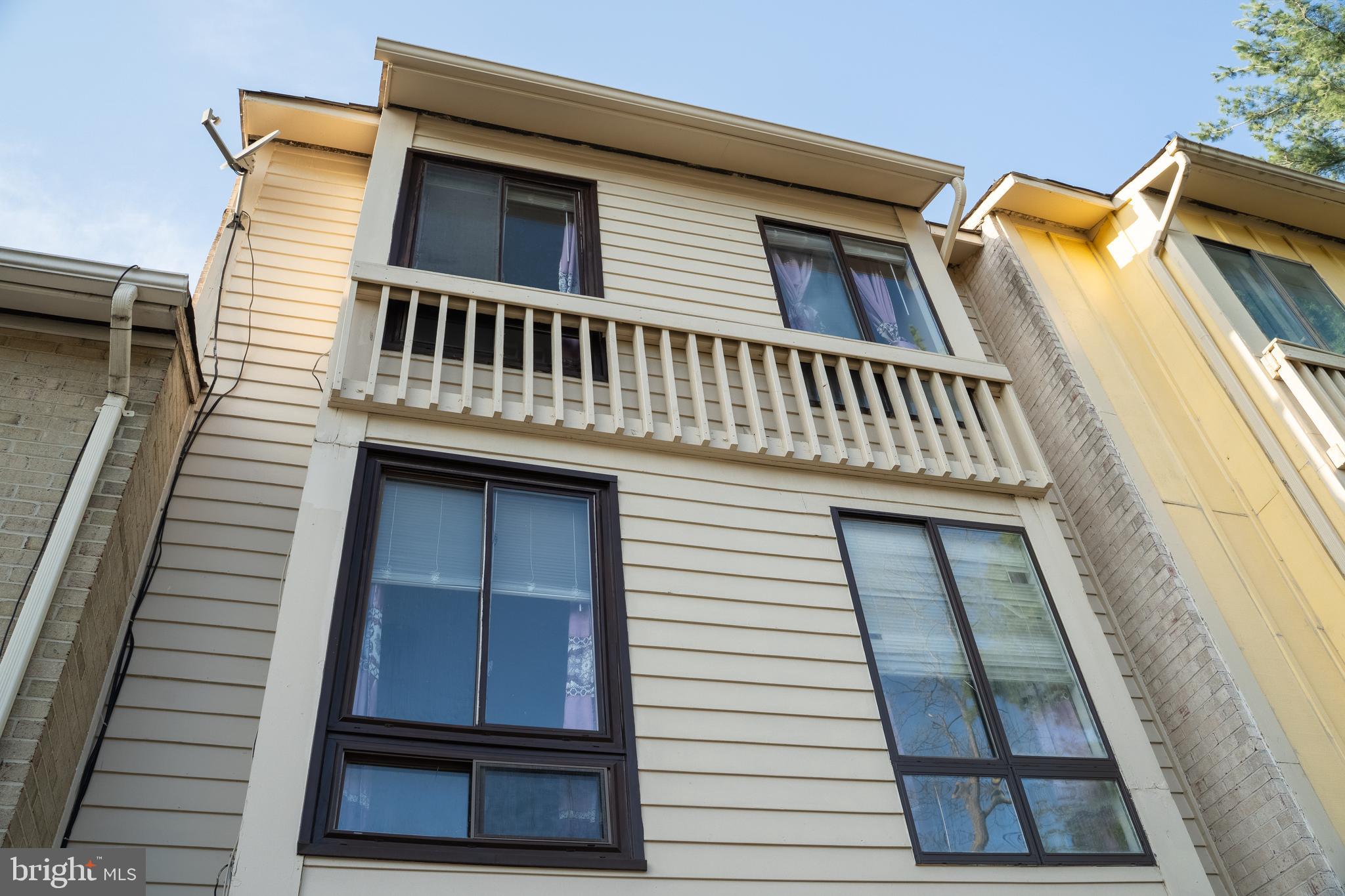 CLUBSIDE - Residential