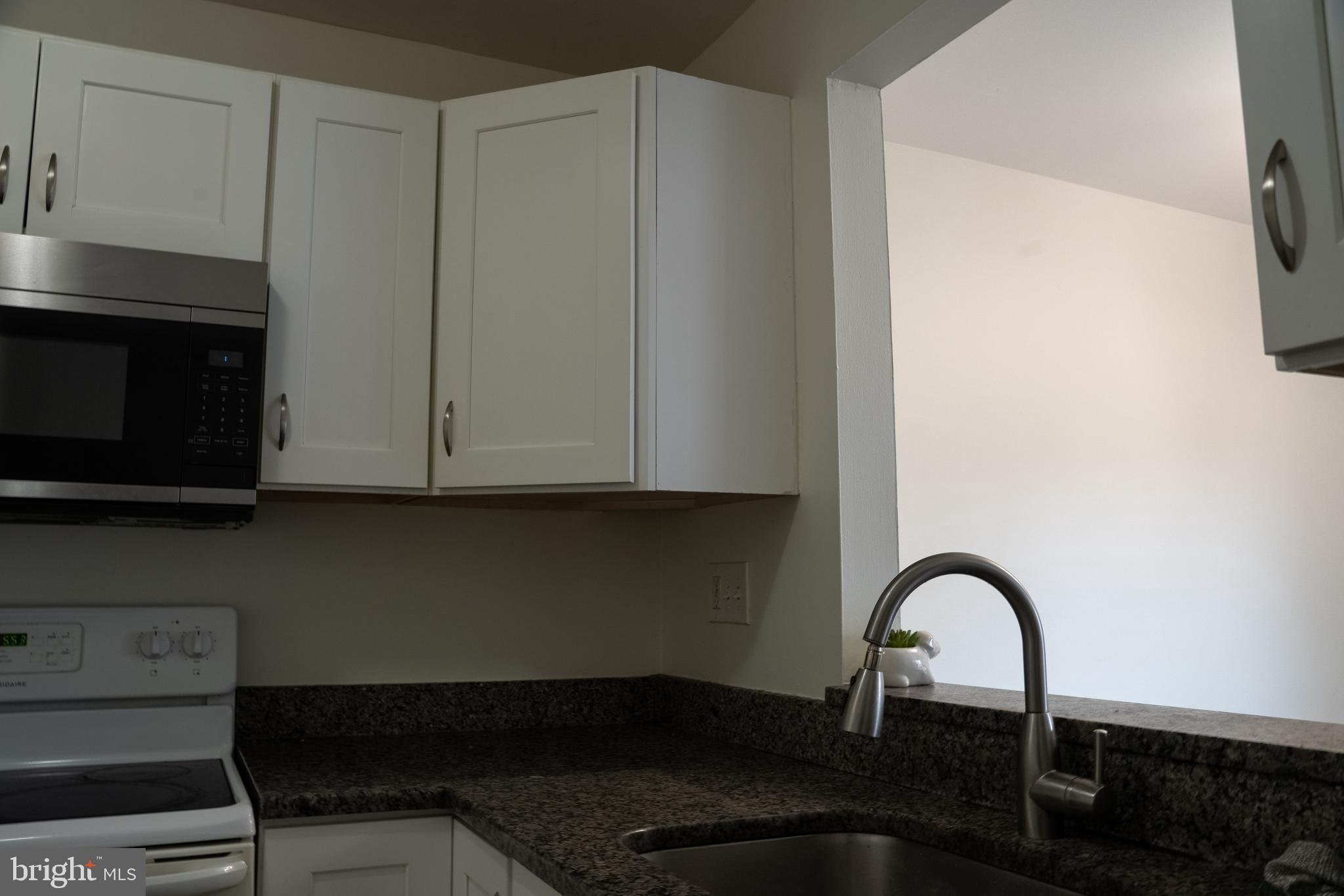 CLUBSIDE - Residential