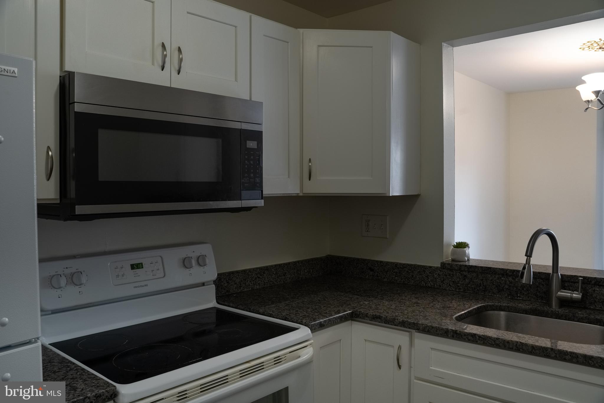 CLUBSIDE - Residential