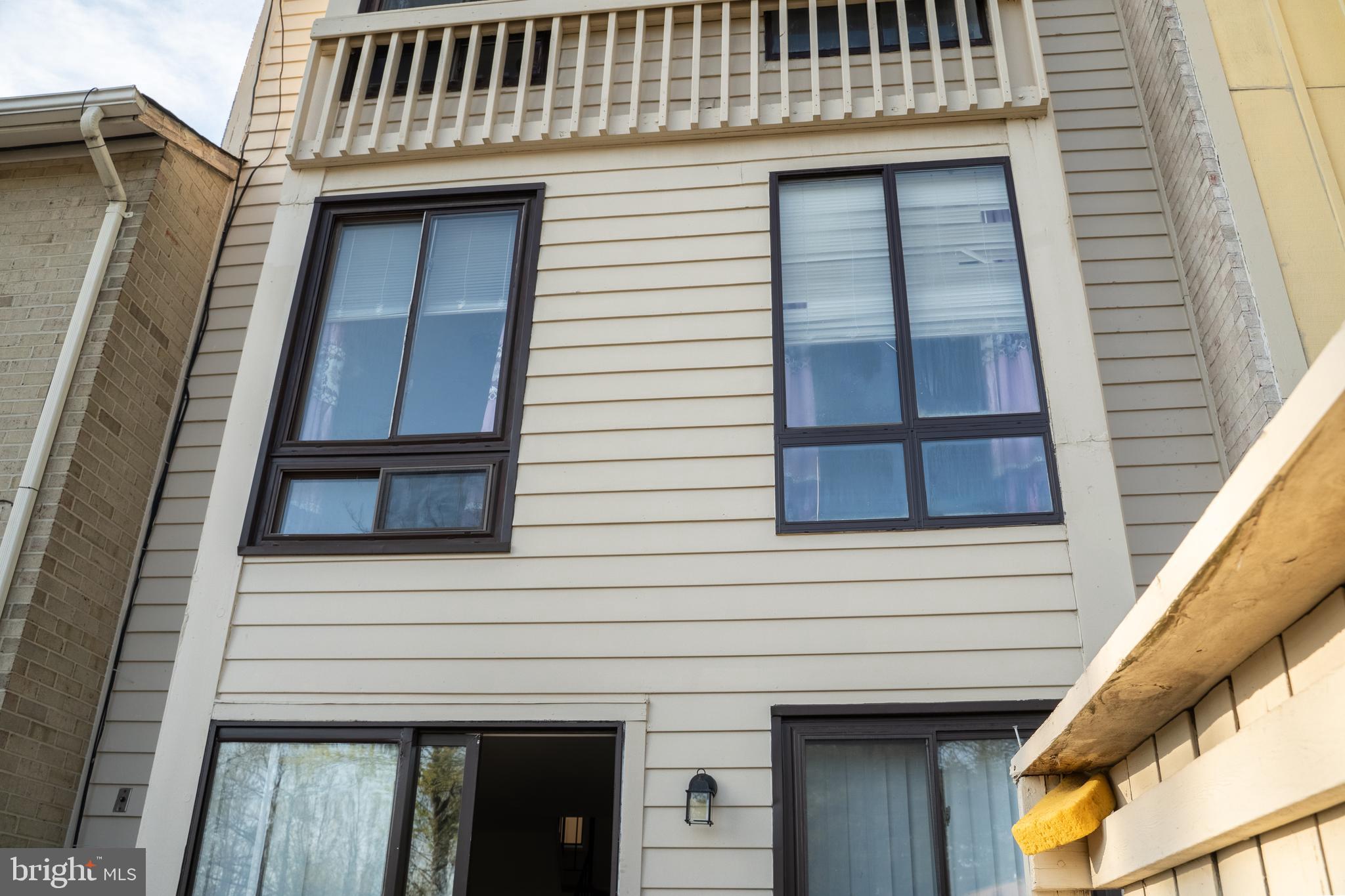 CLUBSIDE - Residential