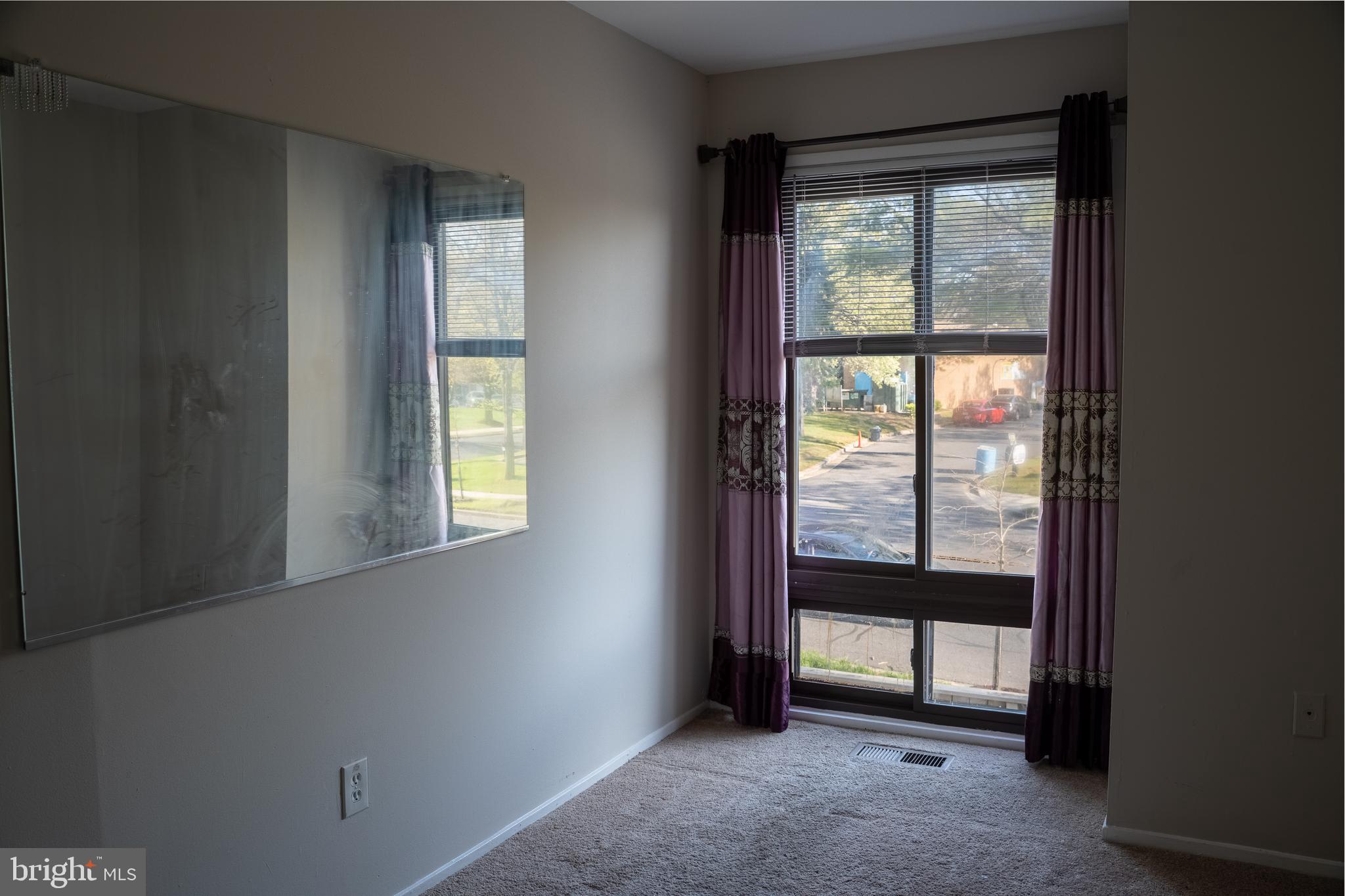 CLUBSIDE - Residential