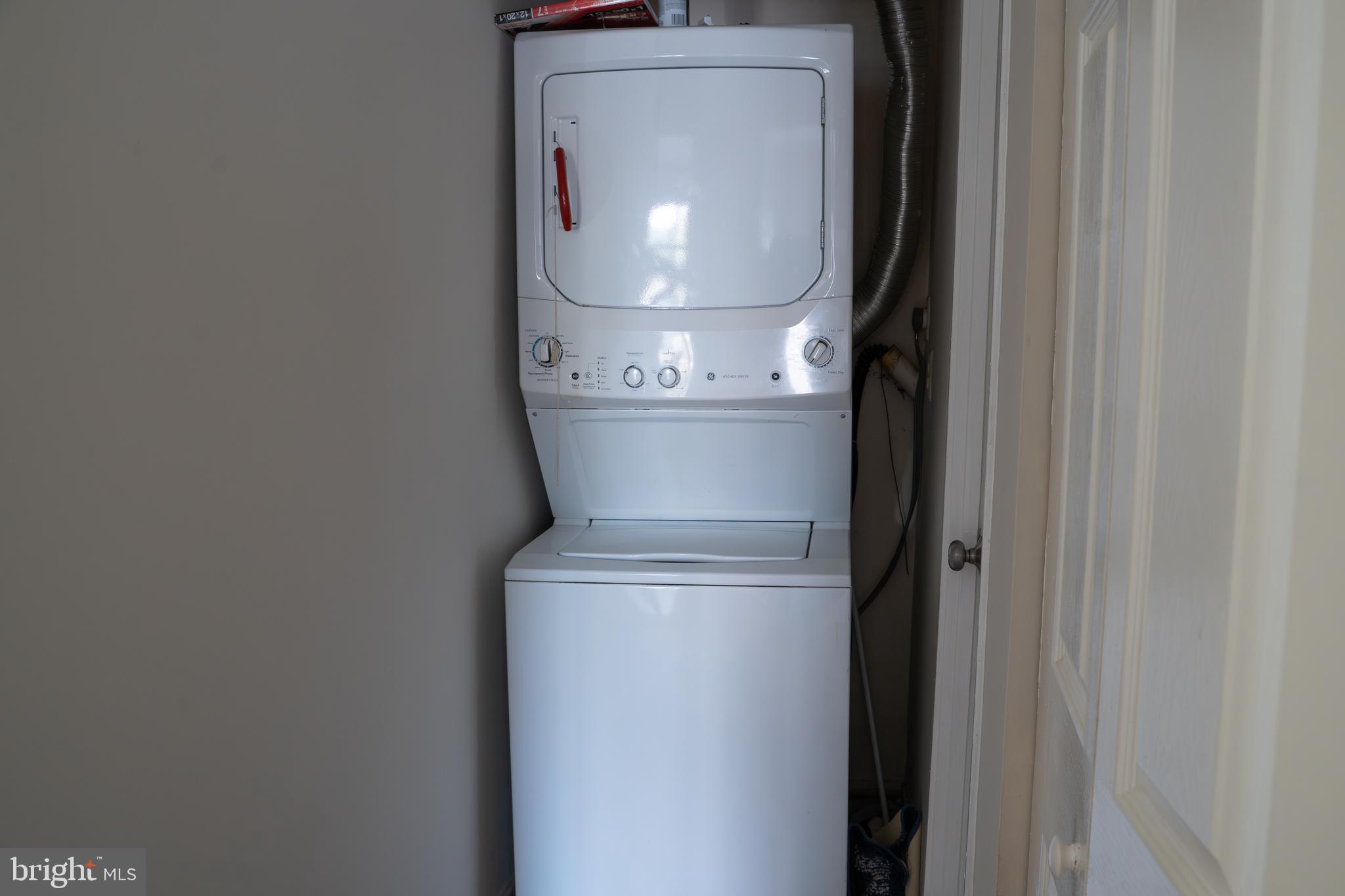 CLUBSIDE - Residential