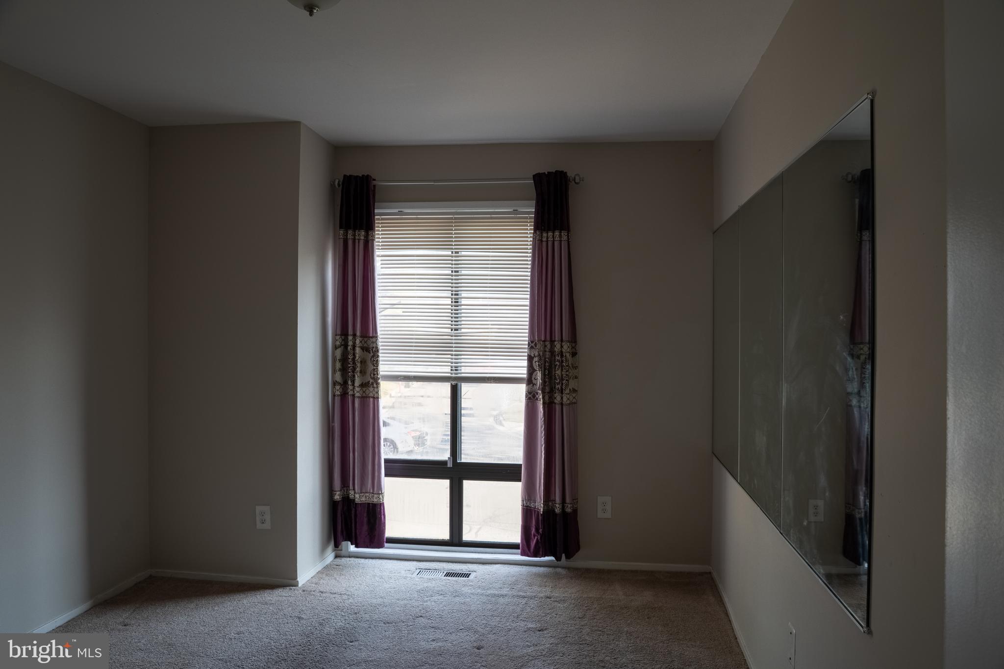 CLUBSIDE - Residential